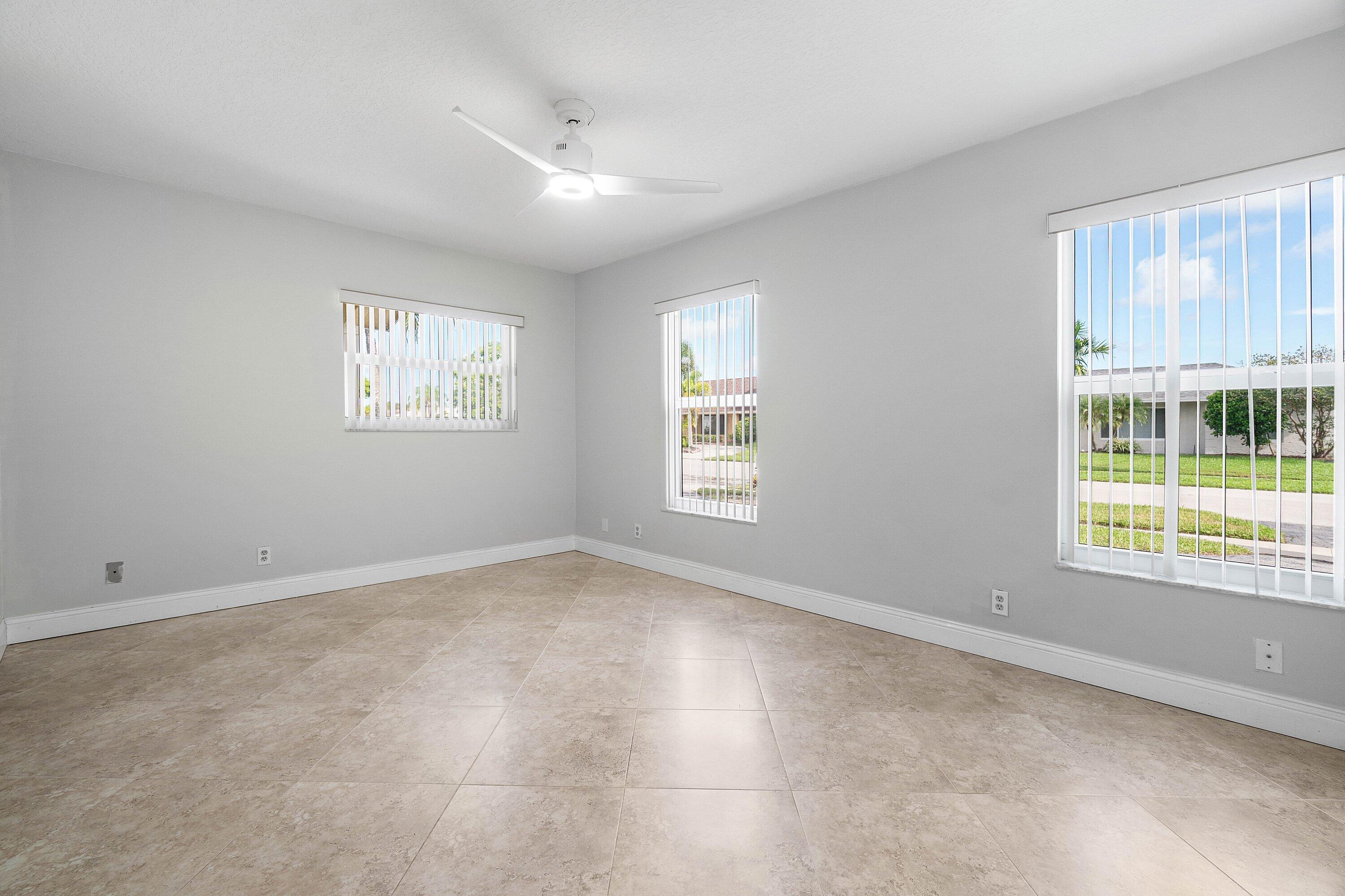 914 Sw 4th Street Property Photo 19
