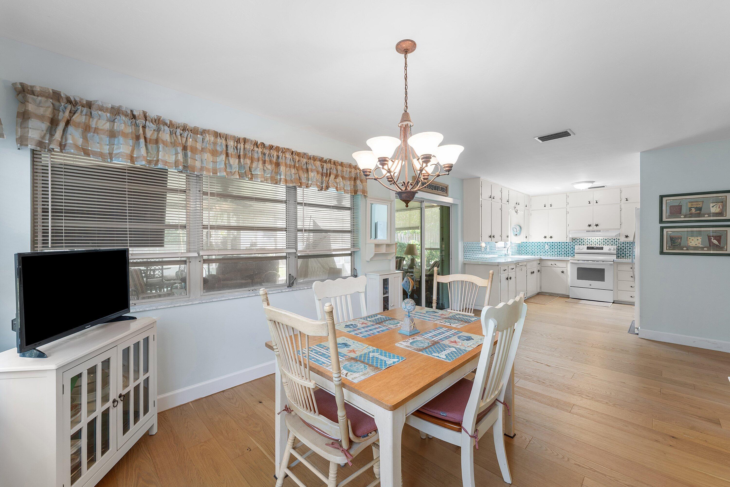 414 S Atlantic Drive Property Photo 13