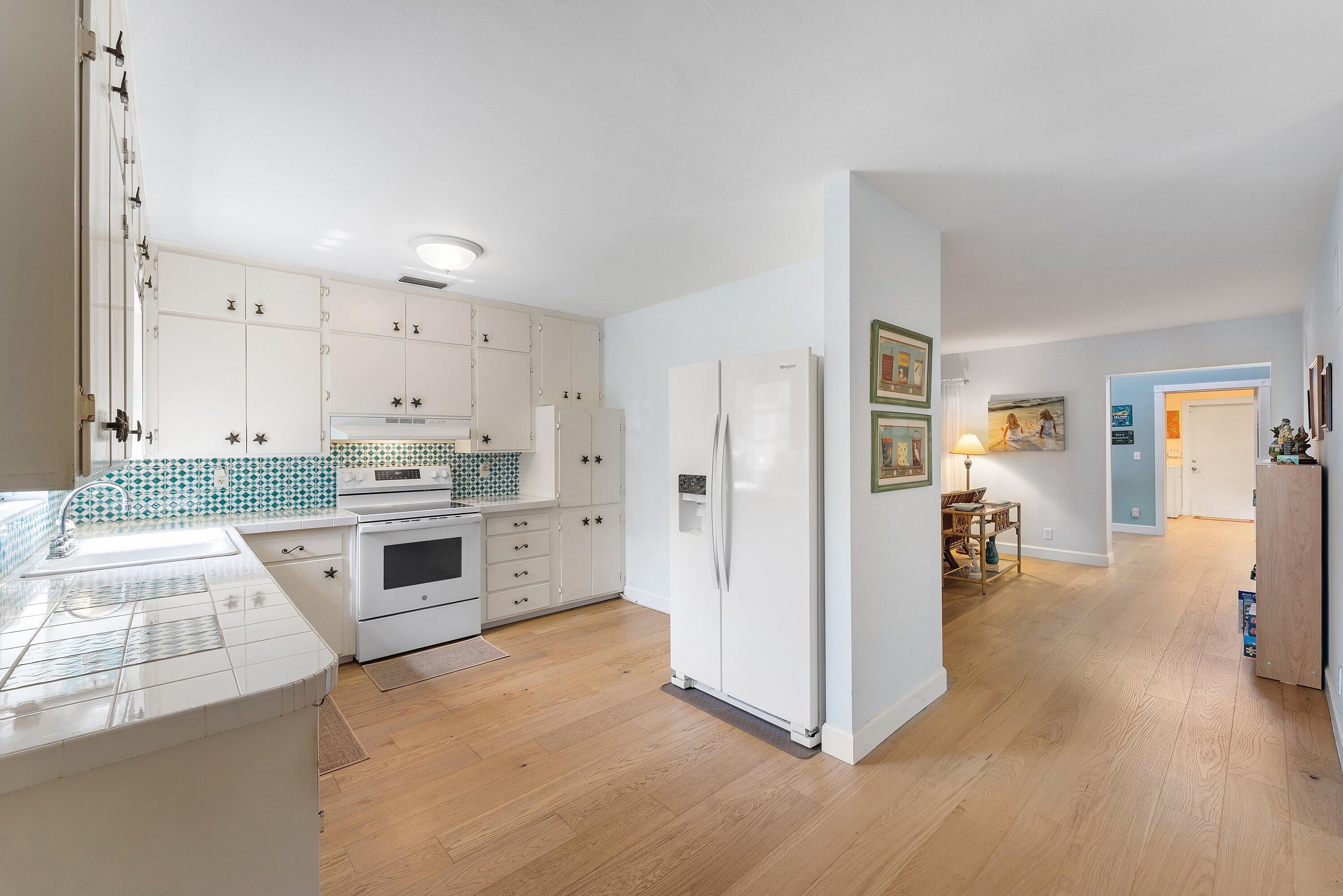414 S Atlantic Drive Property Photo 43