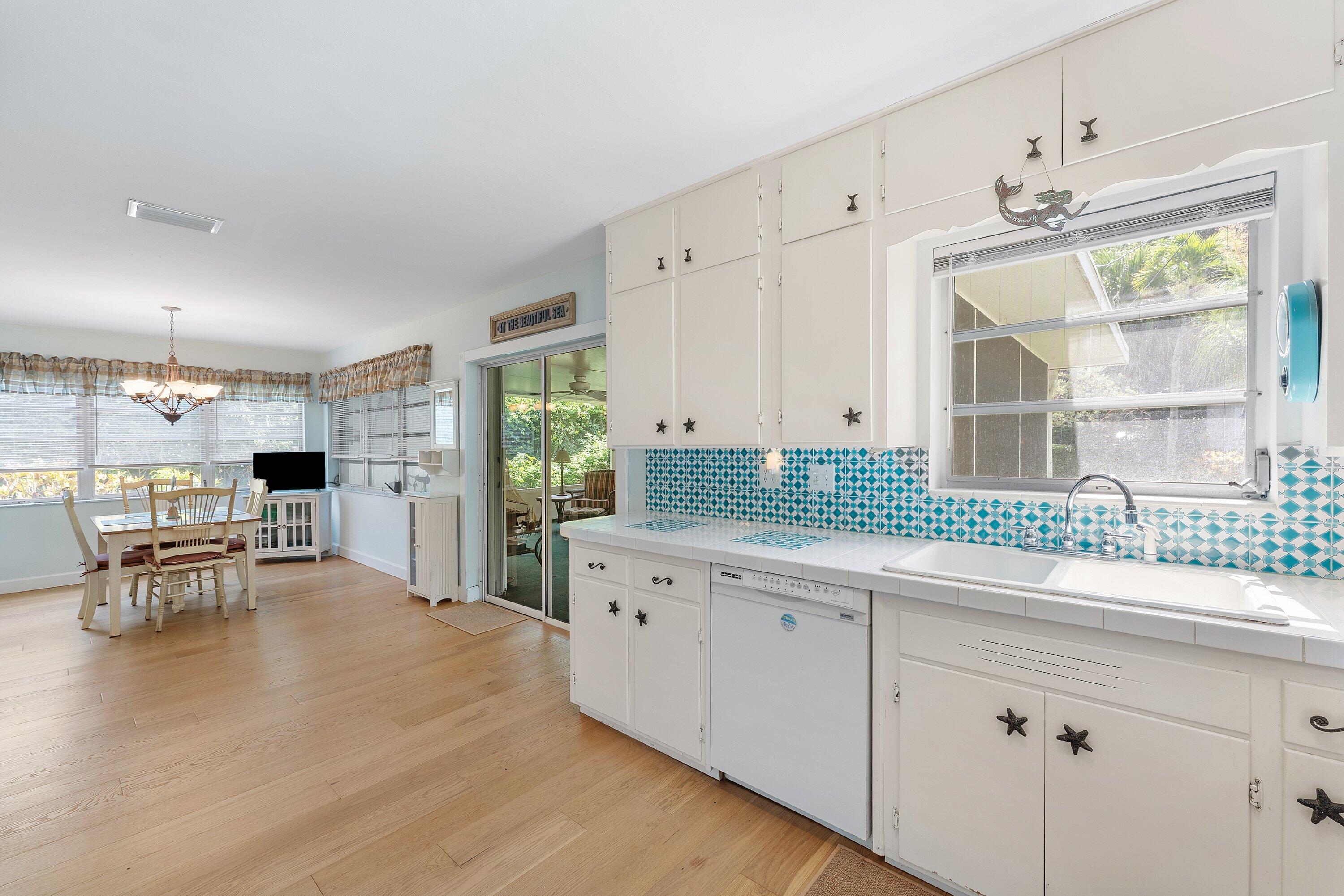 414 S Atlantic Drive Property Photo 44