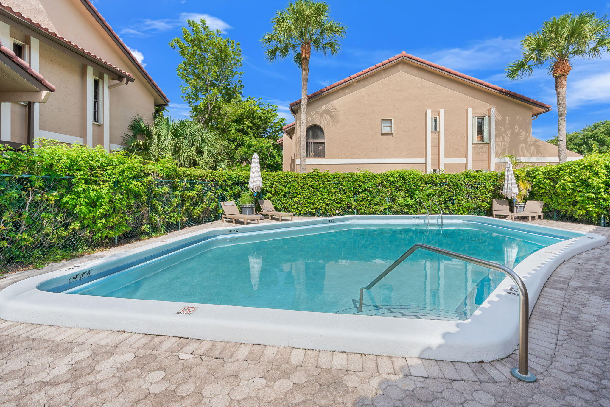 22075 Las Brisas Circle 306 Property Photo 28