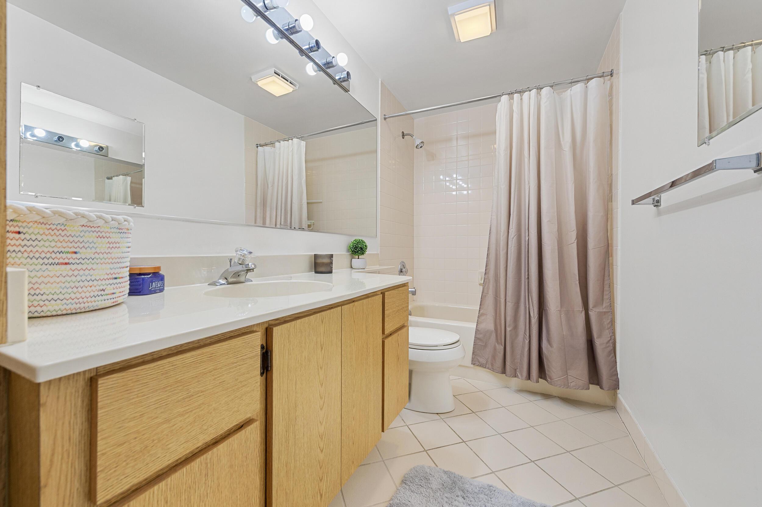 7424 74th Way Property Photo 17