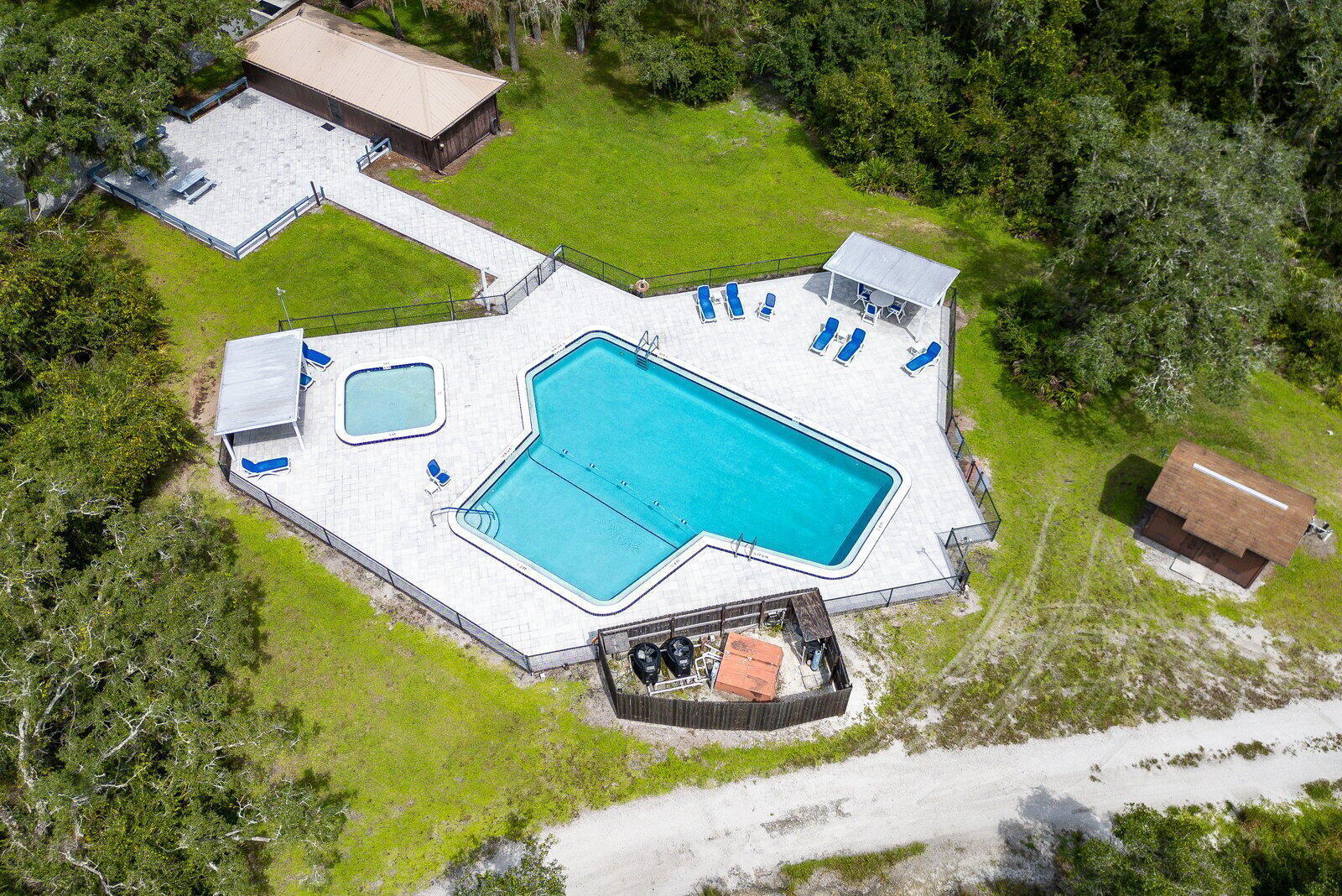 32801 Us Highway 441 N Property Photo 7