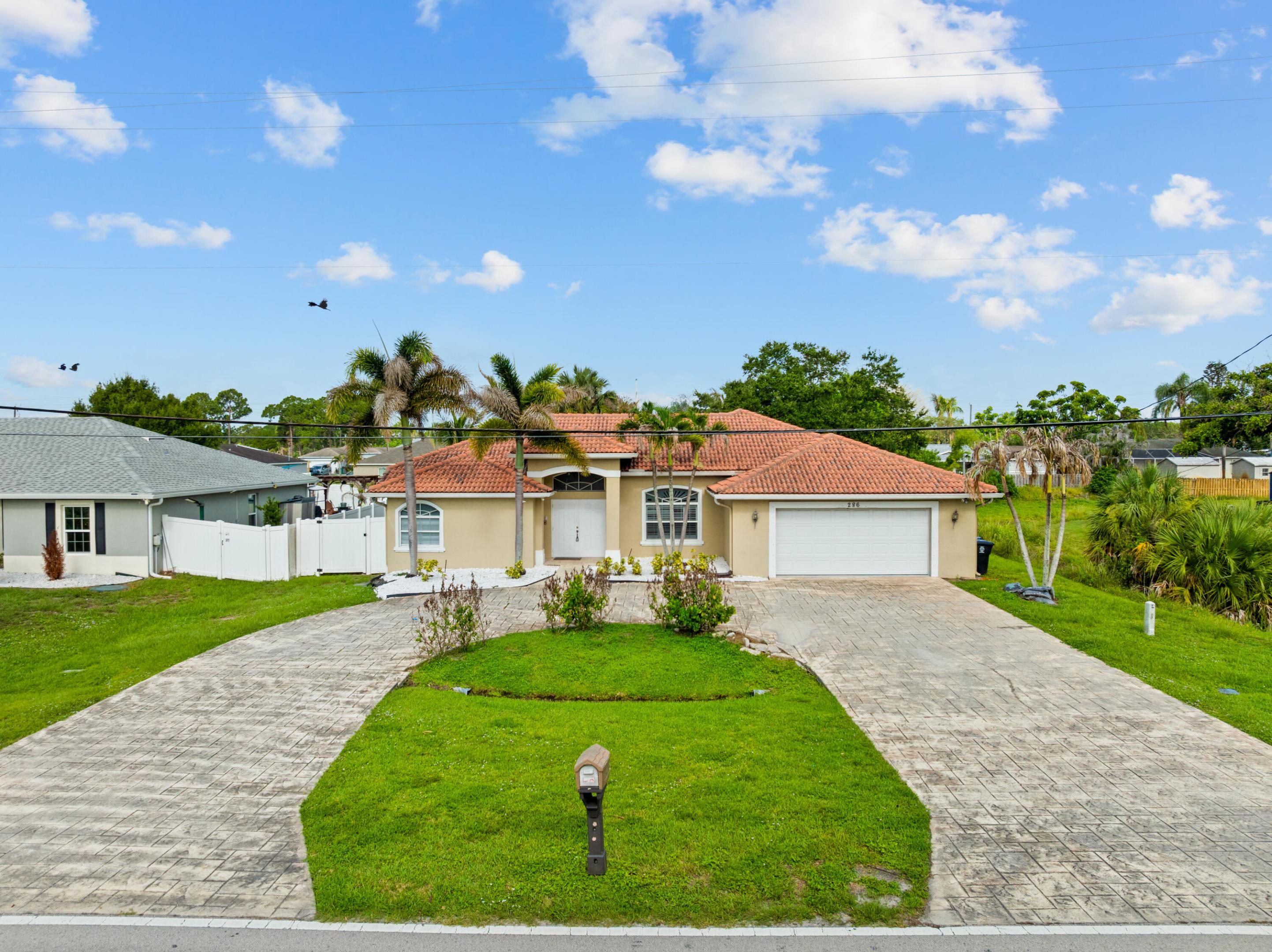 286 Nw Bayshore Boulevard Property Photo 1