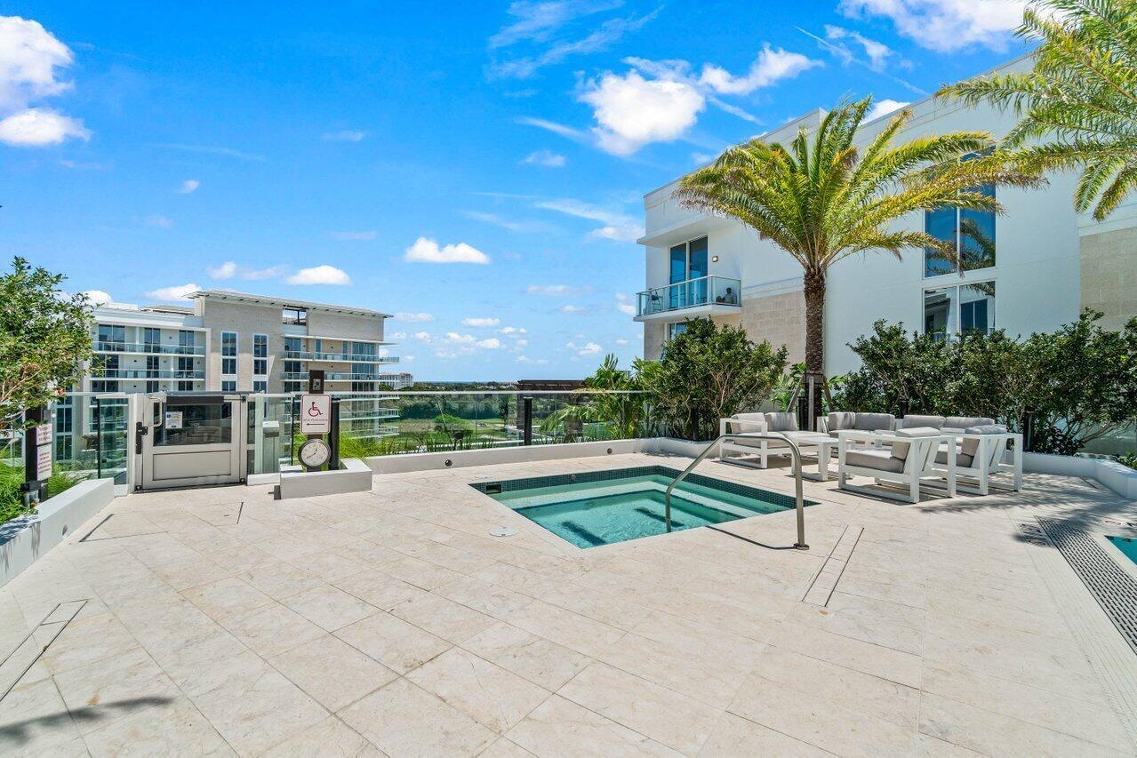 220 Se Mizner Boulevard 205 Property Photo 43
