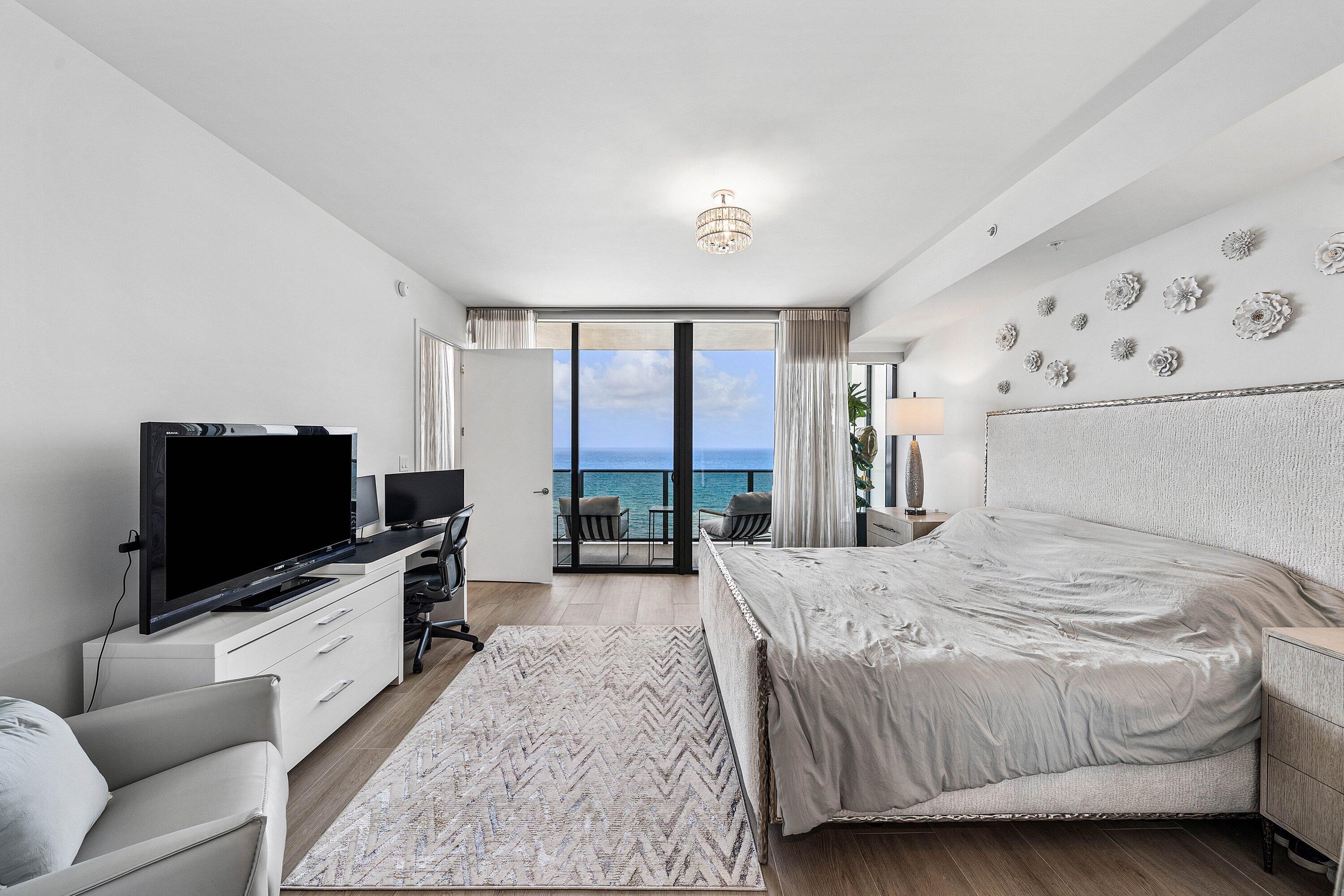 900 N Ocean Boulevard 1204 Property Photo 19