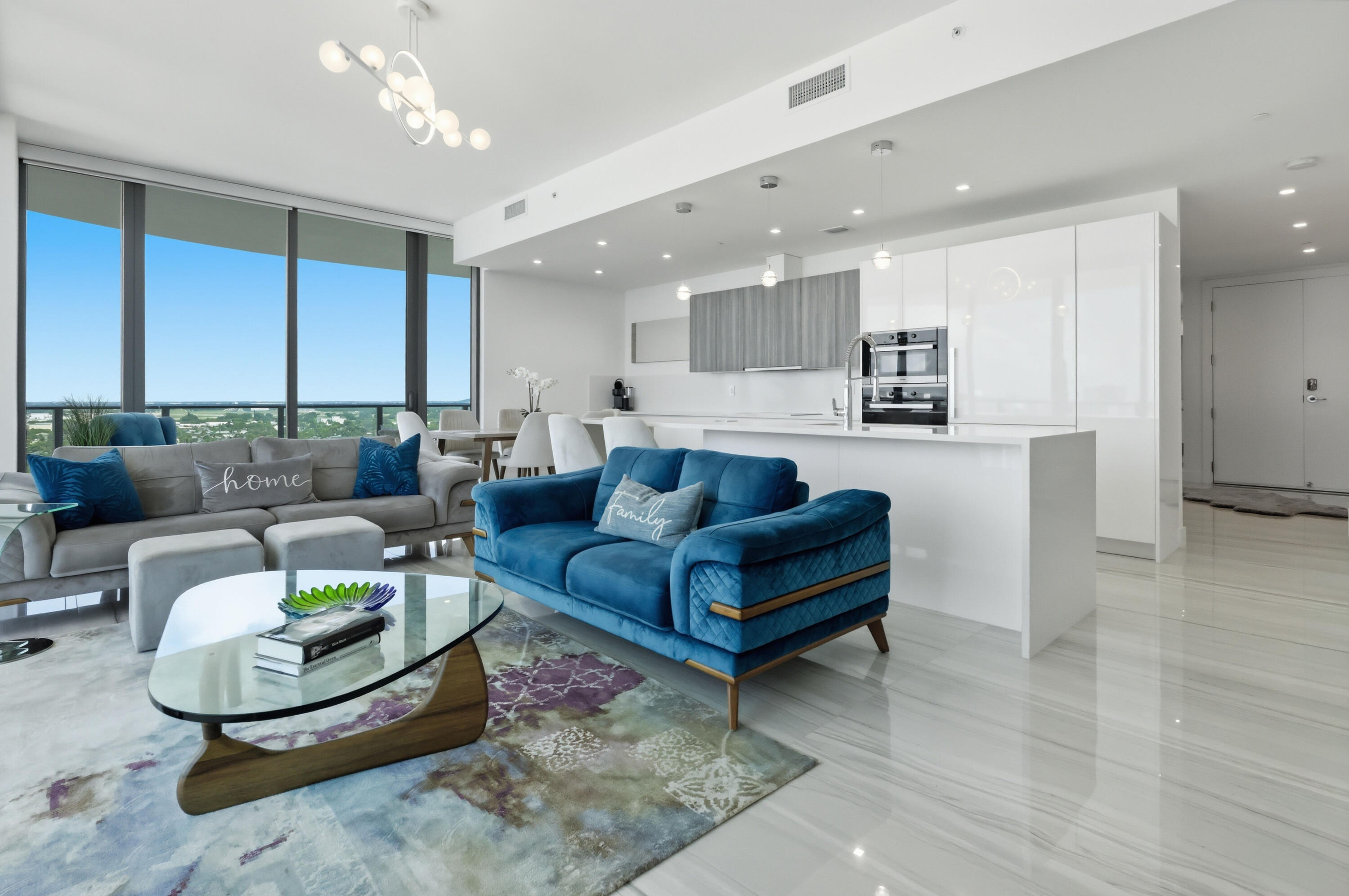 730 N Ocean Boulevard N 1805 Property Photo 14