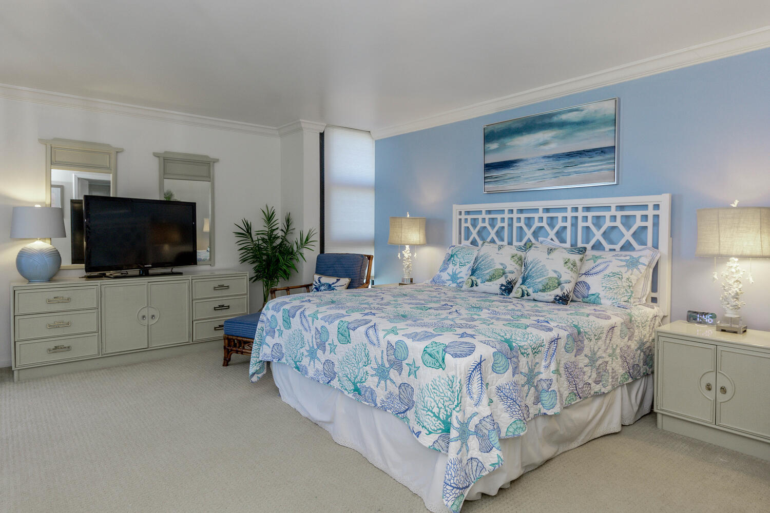 5540 N Ocean Drive 8c Property Photo 17