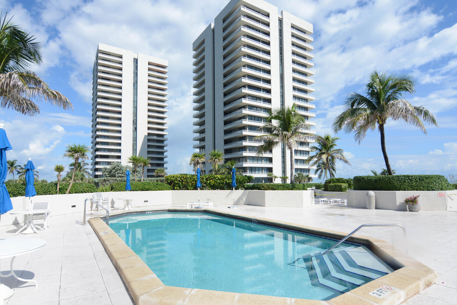 5540 N Ocean Drive 8c Property Photo 43