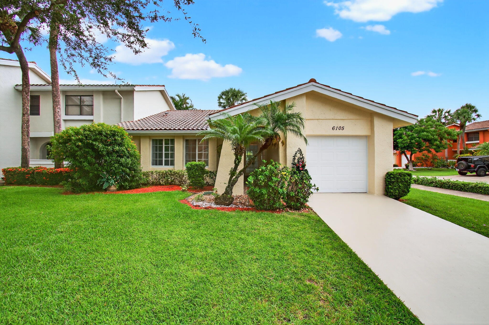 6105 Via Laguna Lane Property Photo 4