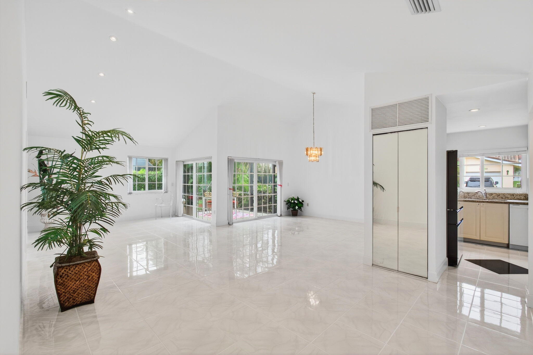 6105 Via Laguna Lane Property Photo 20