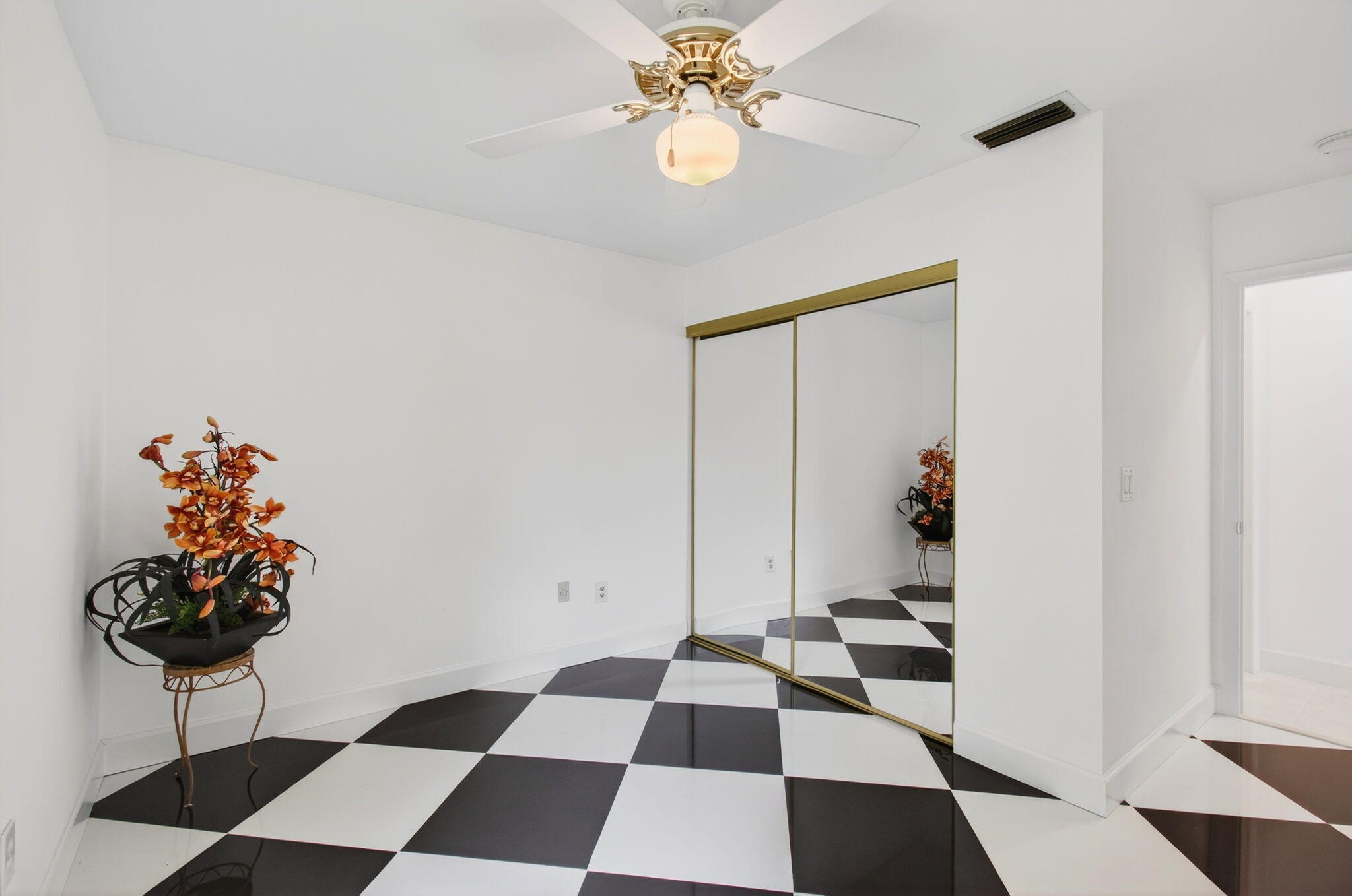 6105 Via Laguna Lane Property Photo 47