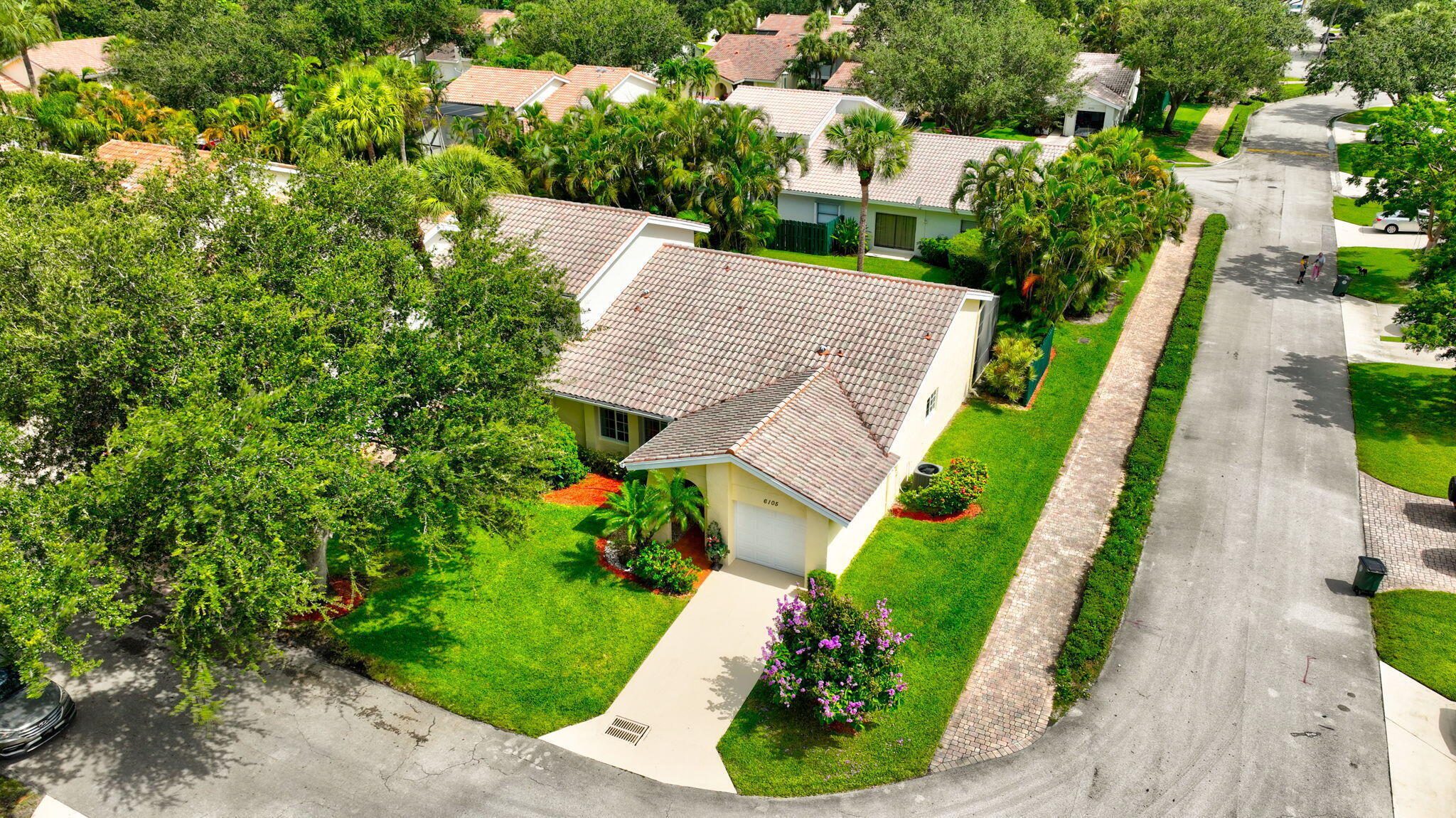 6105 Via Laguna Lane Property Photo 61