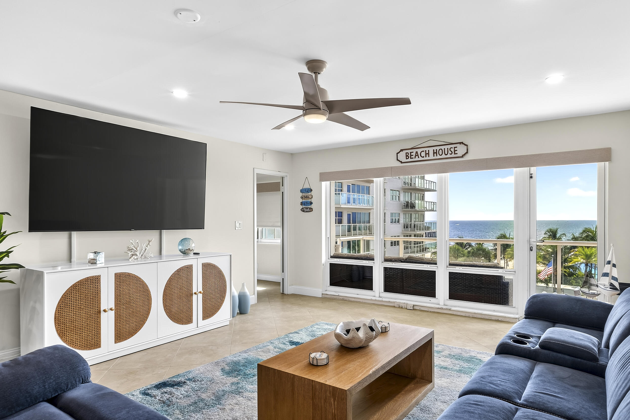 111 N Pompano Beach Boulevard 611 Property Photo 9