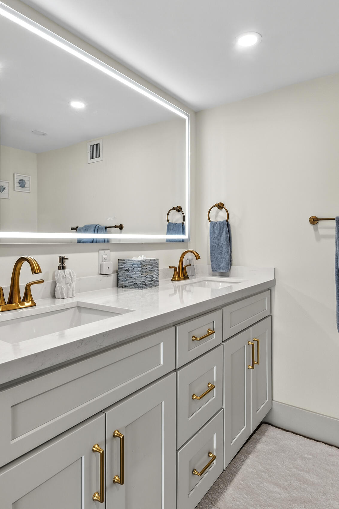 111 N Pompano Beach Boulevard 611 Property Photo 18