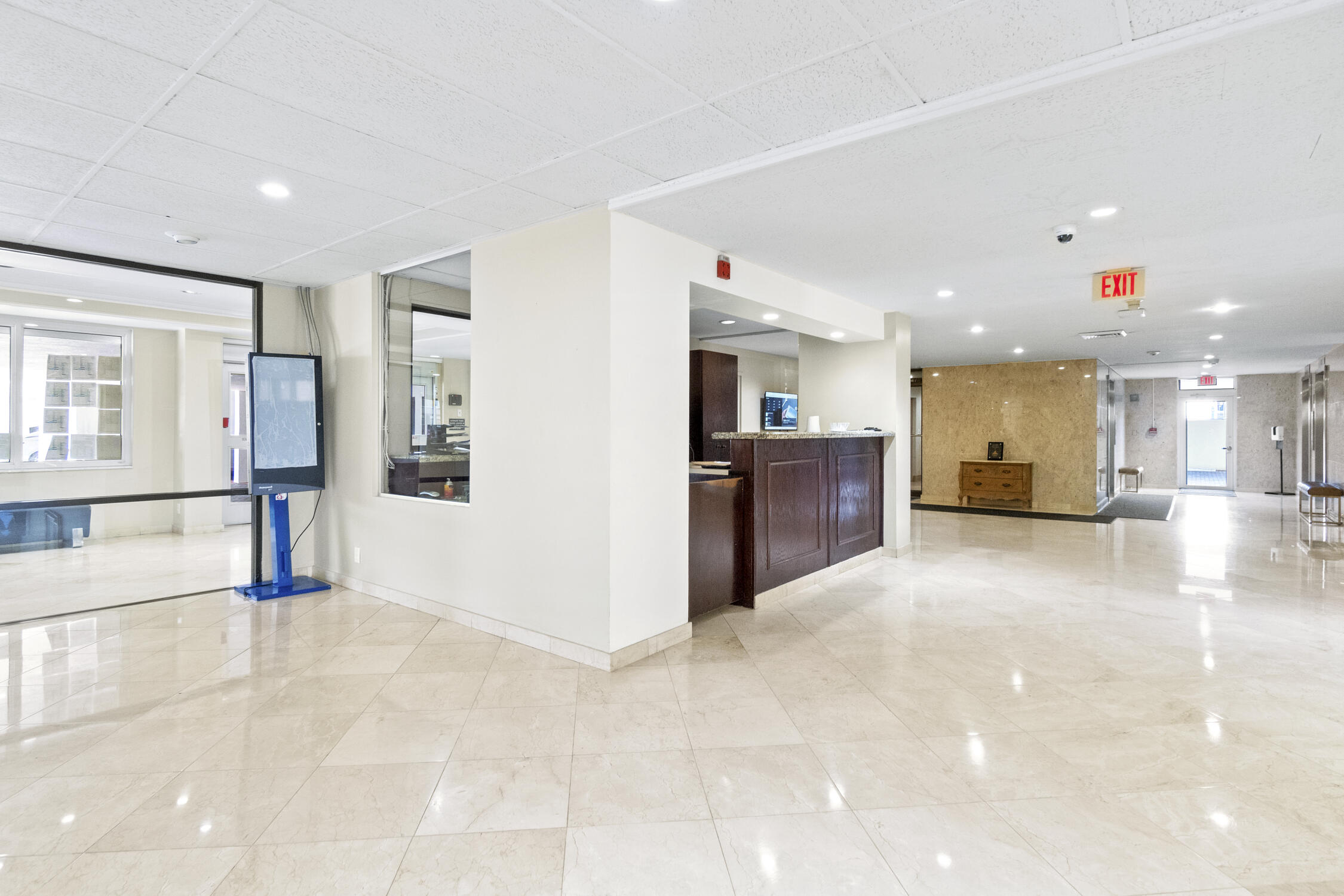 111 N Pompano Beach Boulevard 611 Property Photo 40