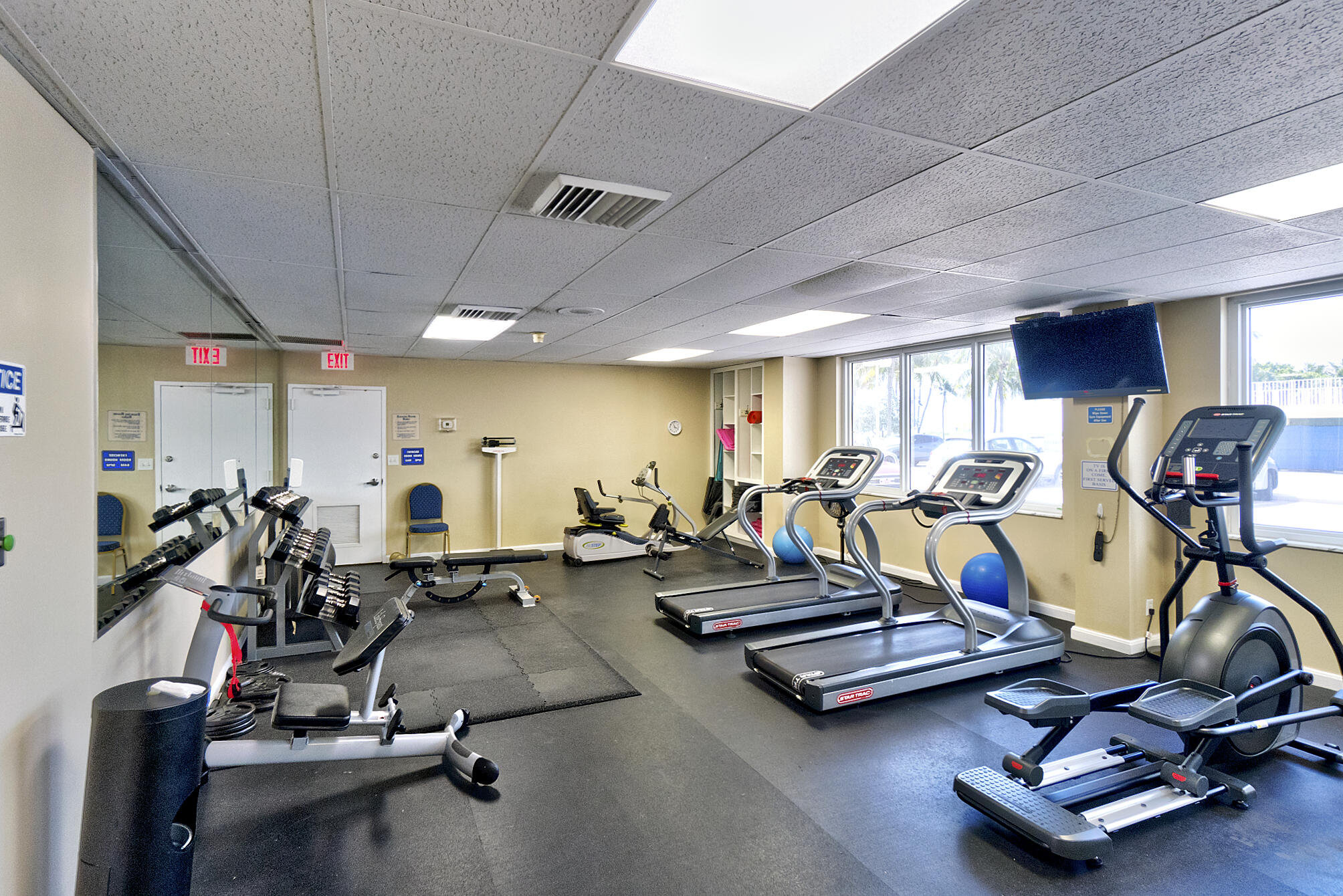 111 N Pompano Beach Boulevard 611 Property Photo 45