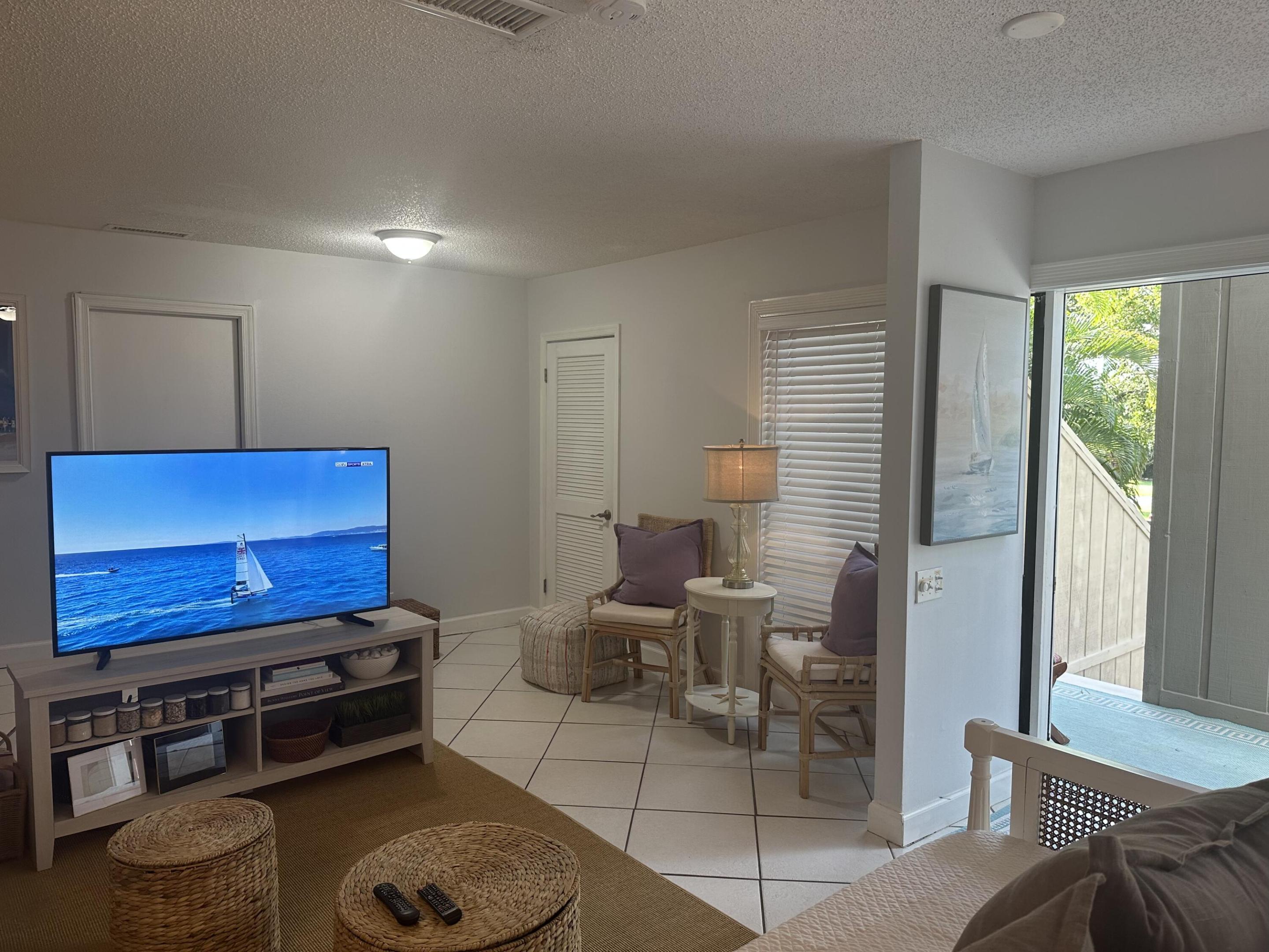 1605 S Us Highway 1 2f Property Photo 25