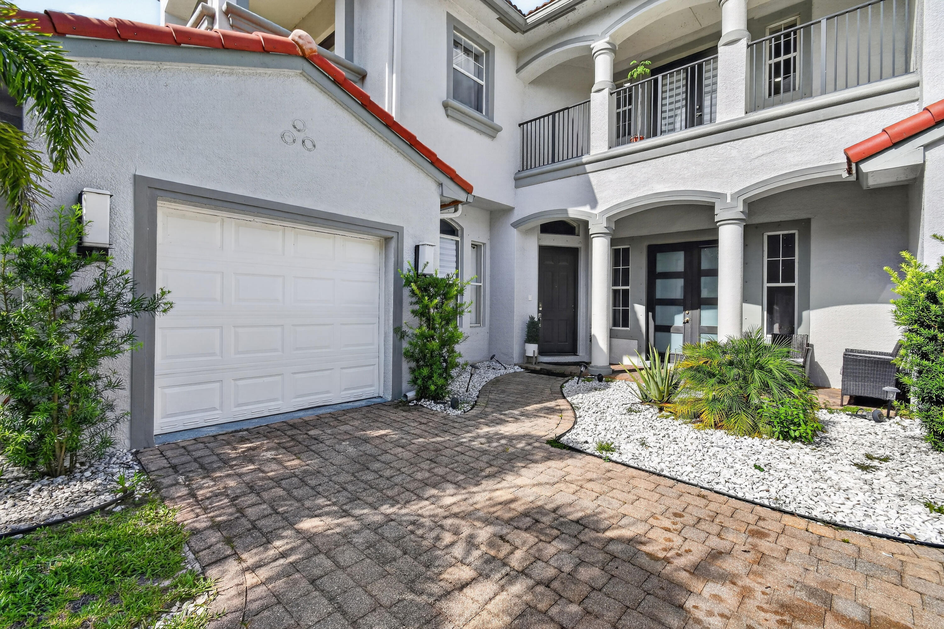 700 Cresta Circle Property Photo 4