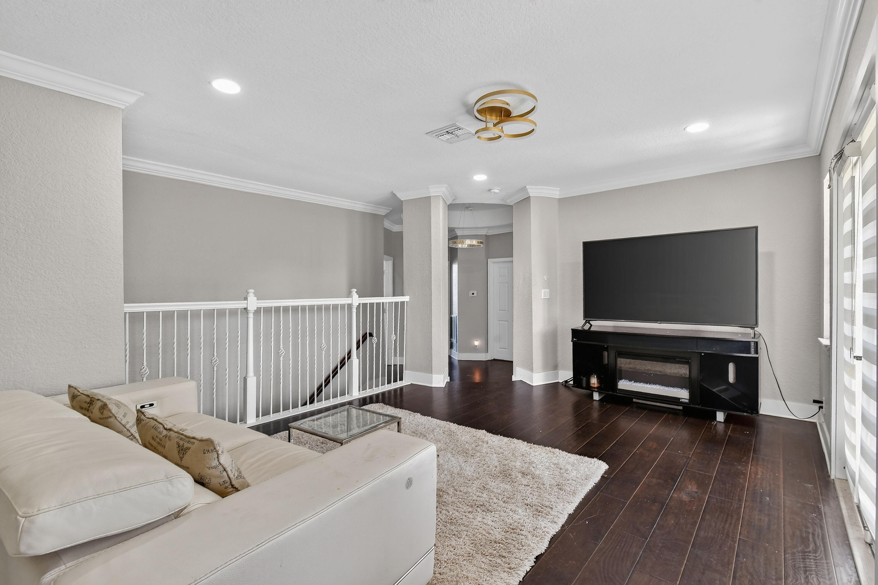 700 Cresta Circle Property Photo 33