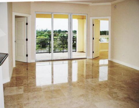 16100 Emerald Estates Drive 389 Property Photo 6