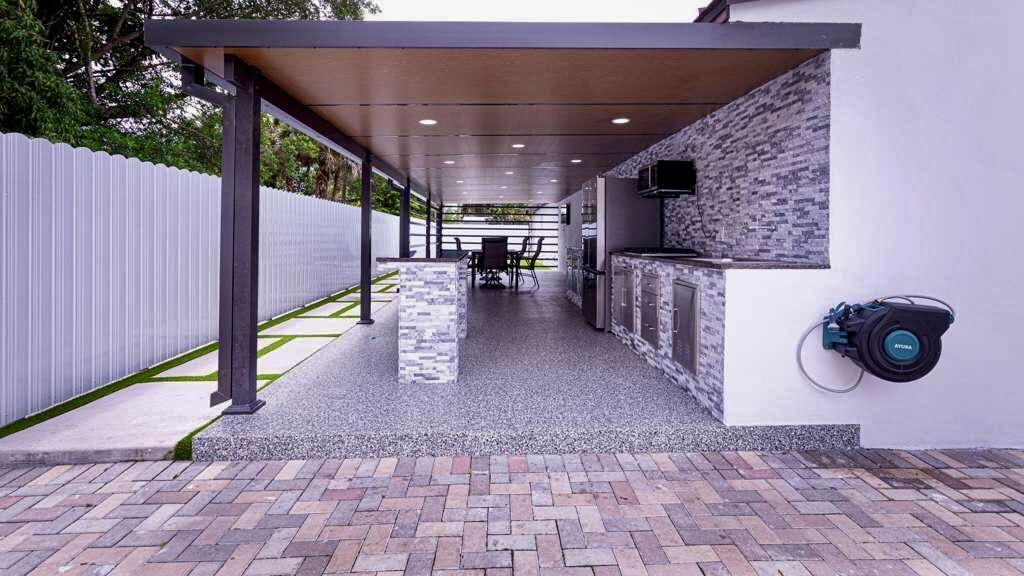 696 Arlington Drive Property Photo 46