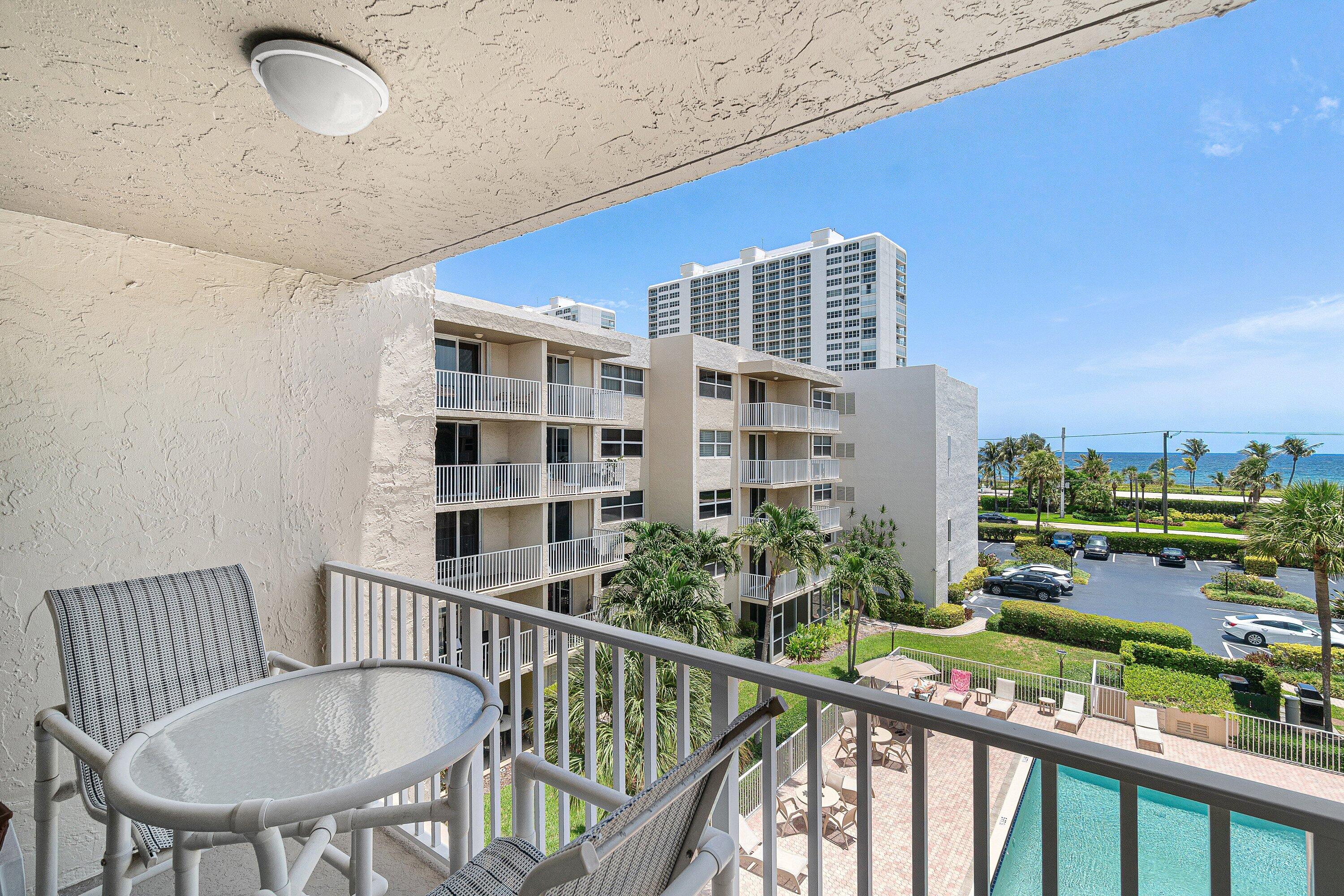 2929 S Ocean Boulevard 4100 Property Photo 3