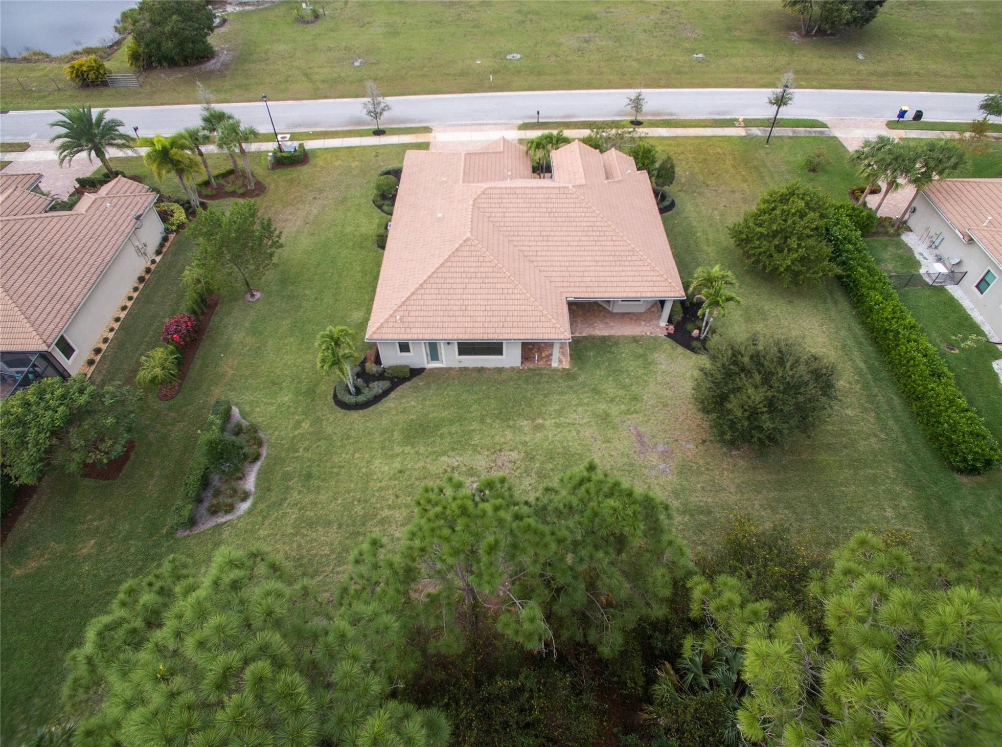 3477 Sw Westover Court Property Photo 5