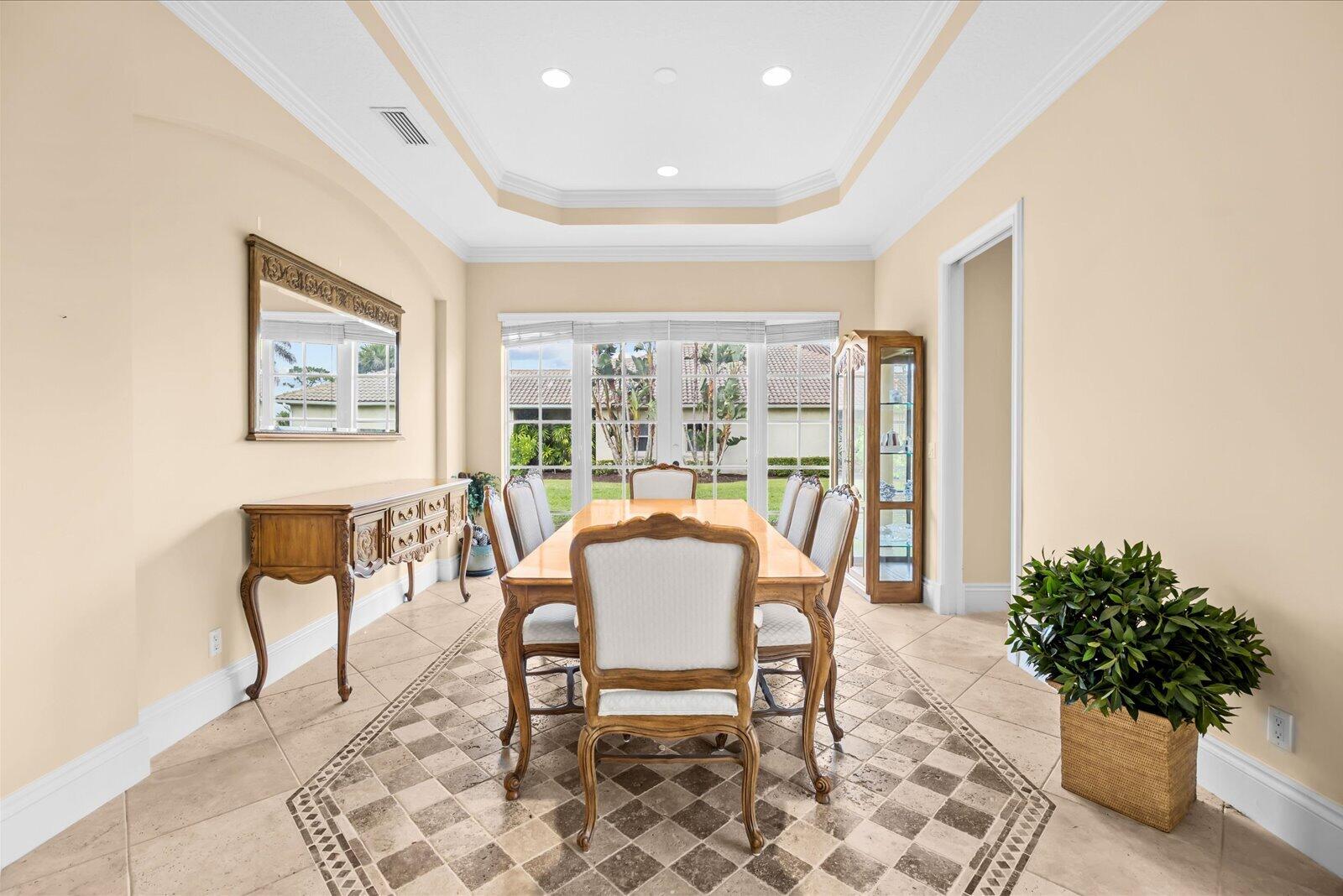 143 Se Bella Strano Property Photo 6
