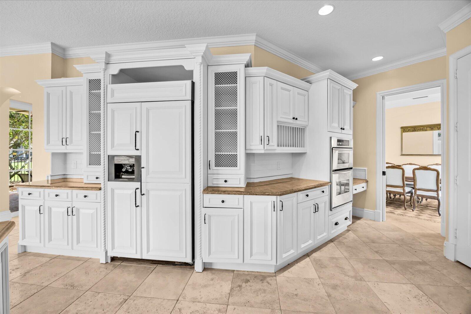 143 Se Bella Strano Property Photo 10