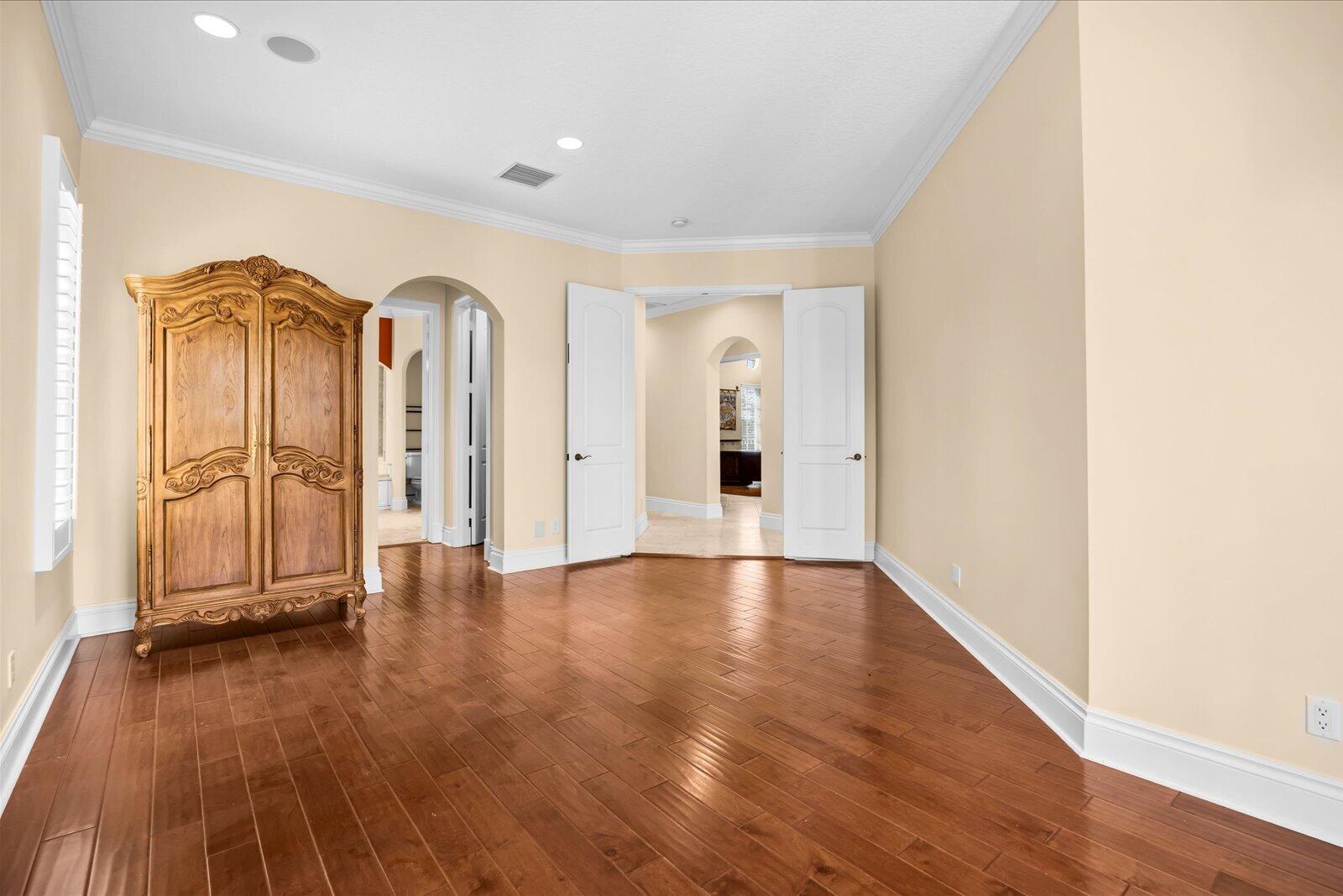 143 Se Bella Strano Property Photo 18