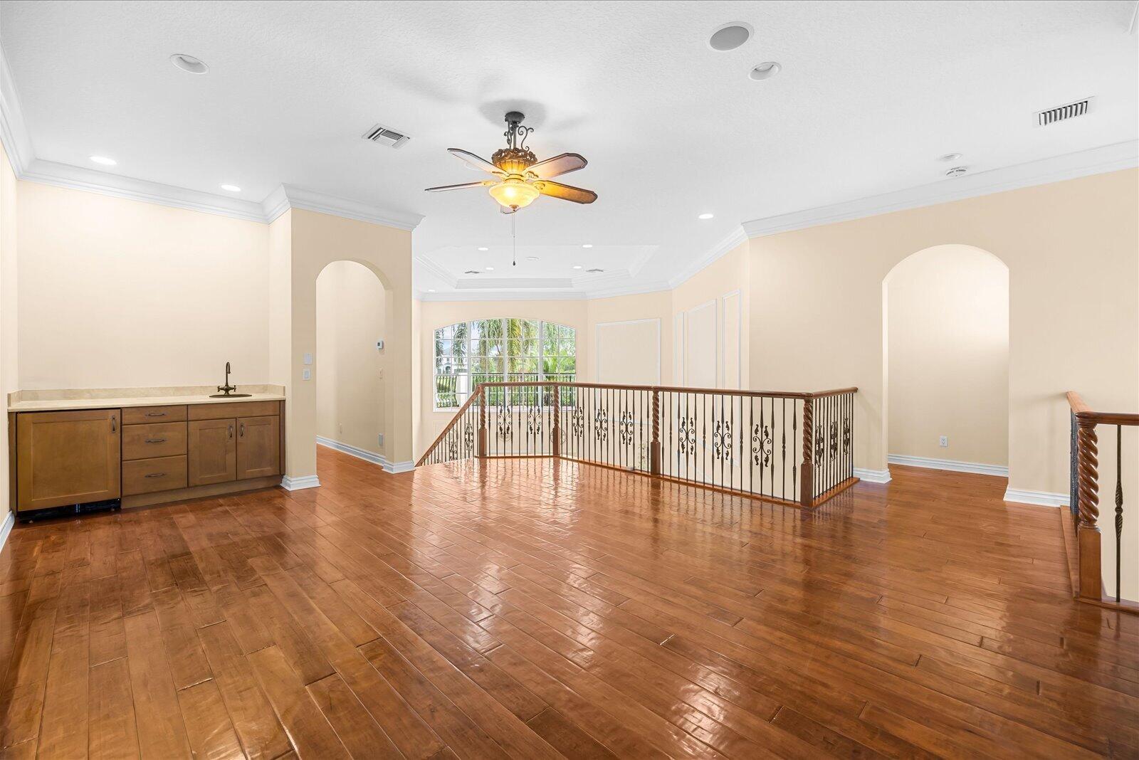 143 Se Bella Strano Property Photo 24