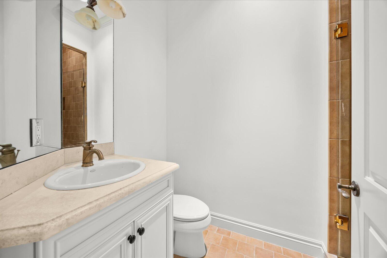 143 Se Bella Strano Property Photo 36