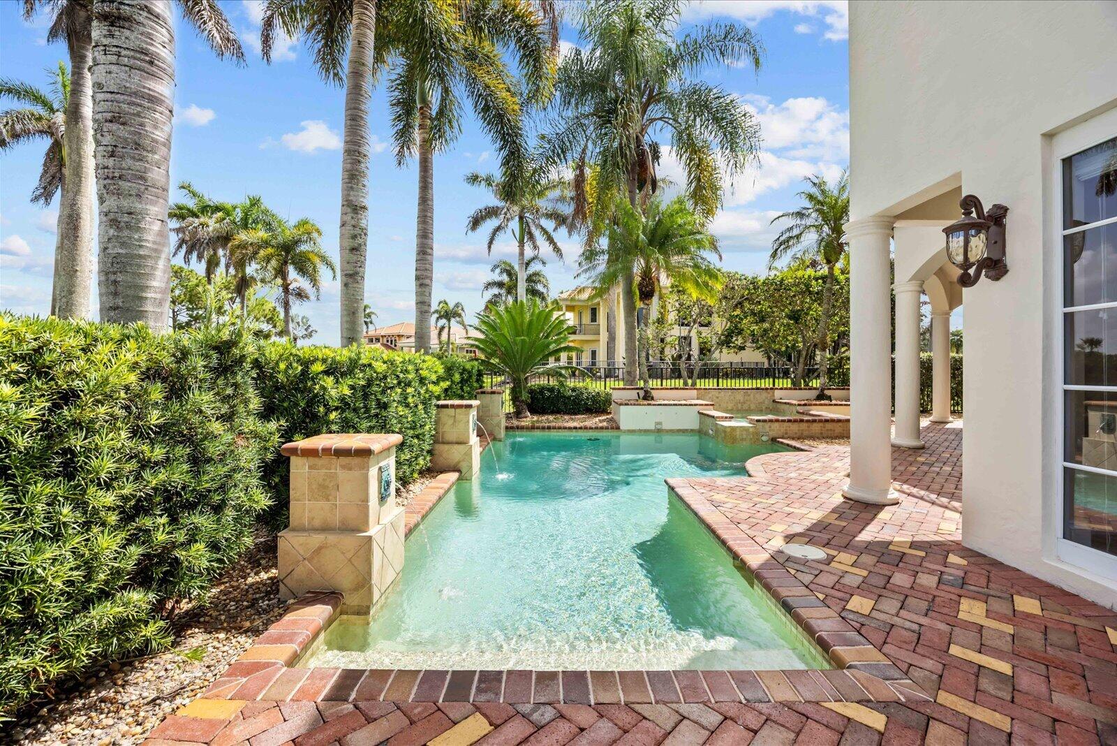 143 Se Bella Strano Property Photo 42