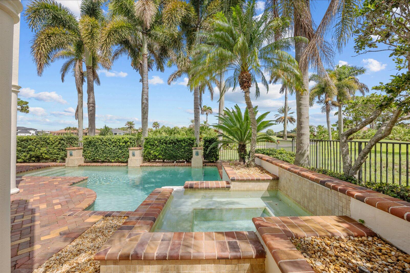 143 Se Bella Strano Property Photo 45