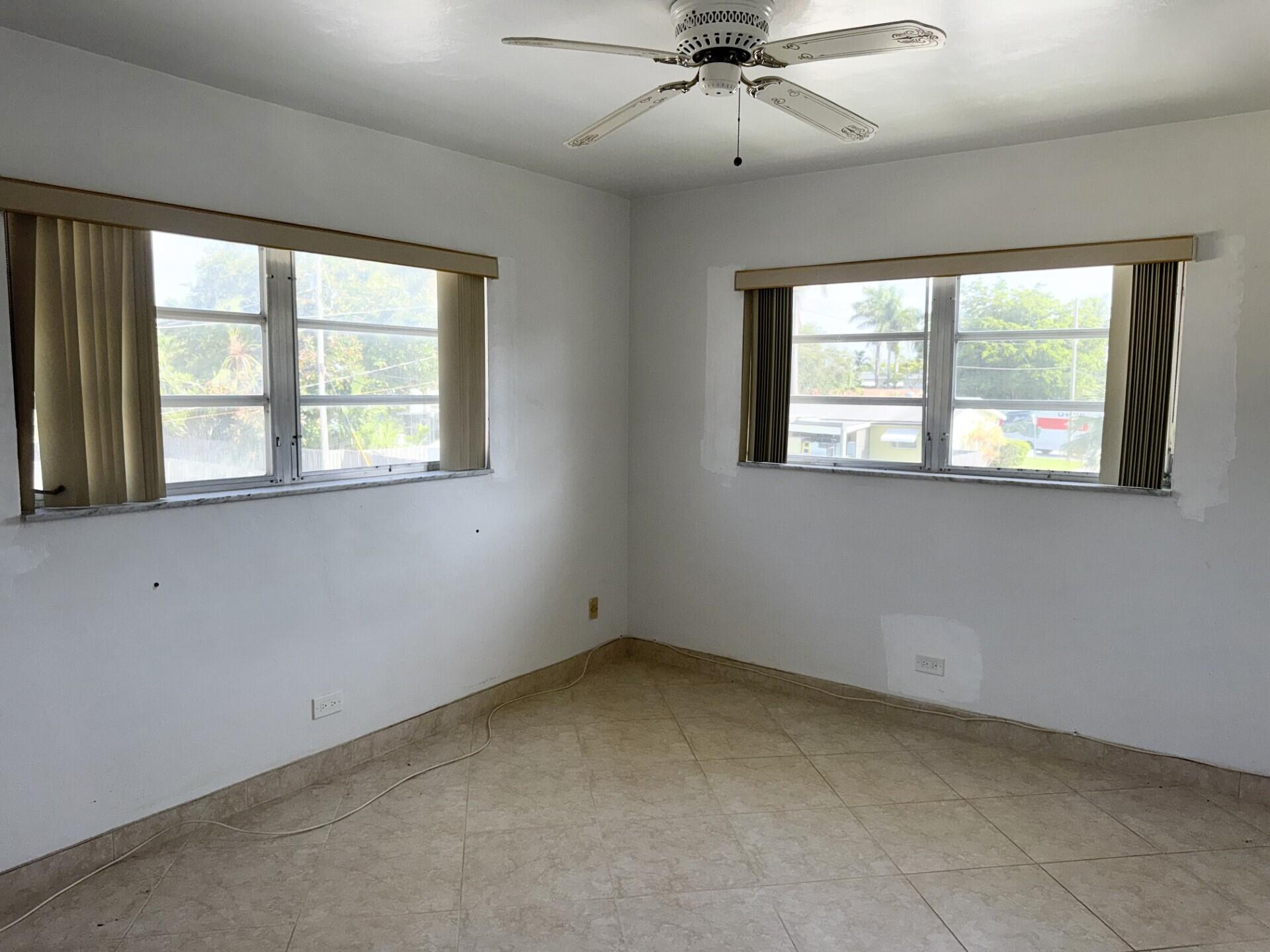1501 Arthur Street 9 Property Photo 6