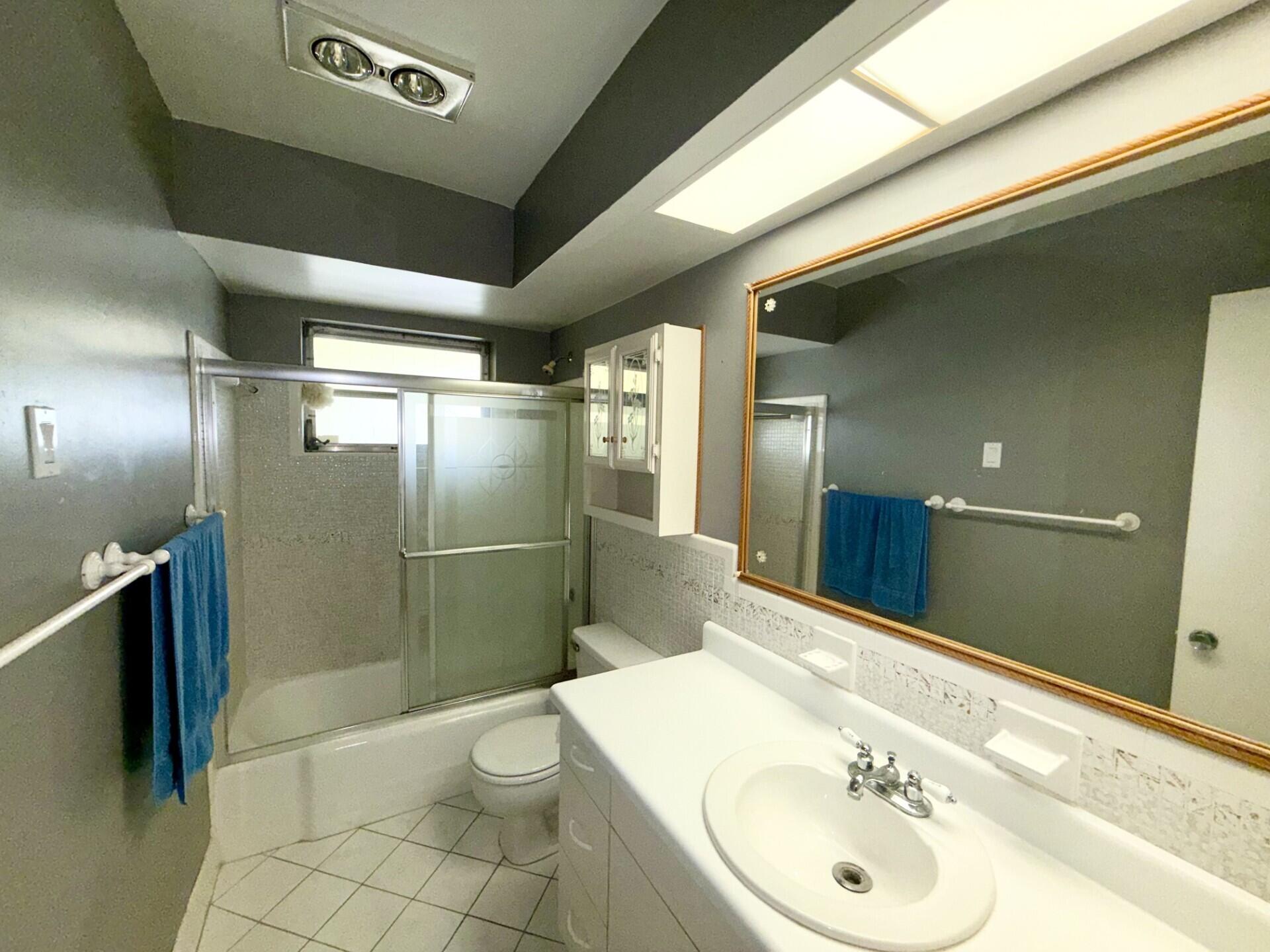 1501 Arthur Street 9 Property Photo 9