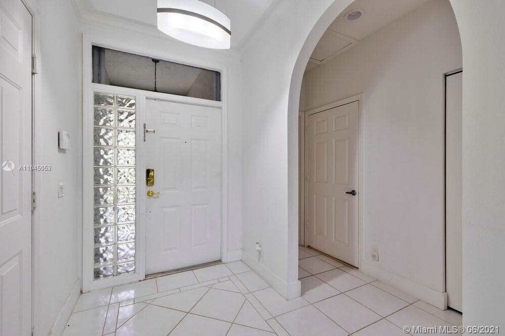 12375 Nw 10th Drive B-1 Property Photo 5