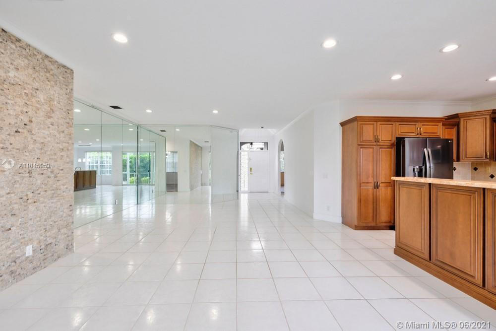 12375 Nw 10th Drive B-1 Property Photo 15