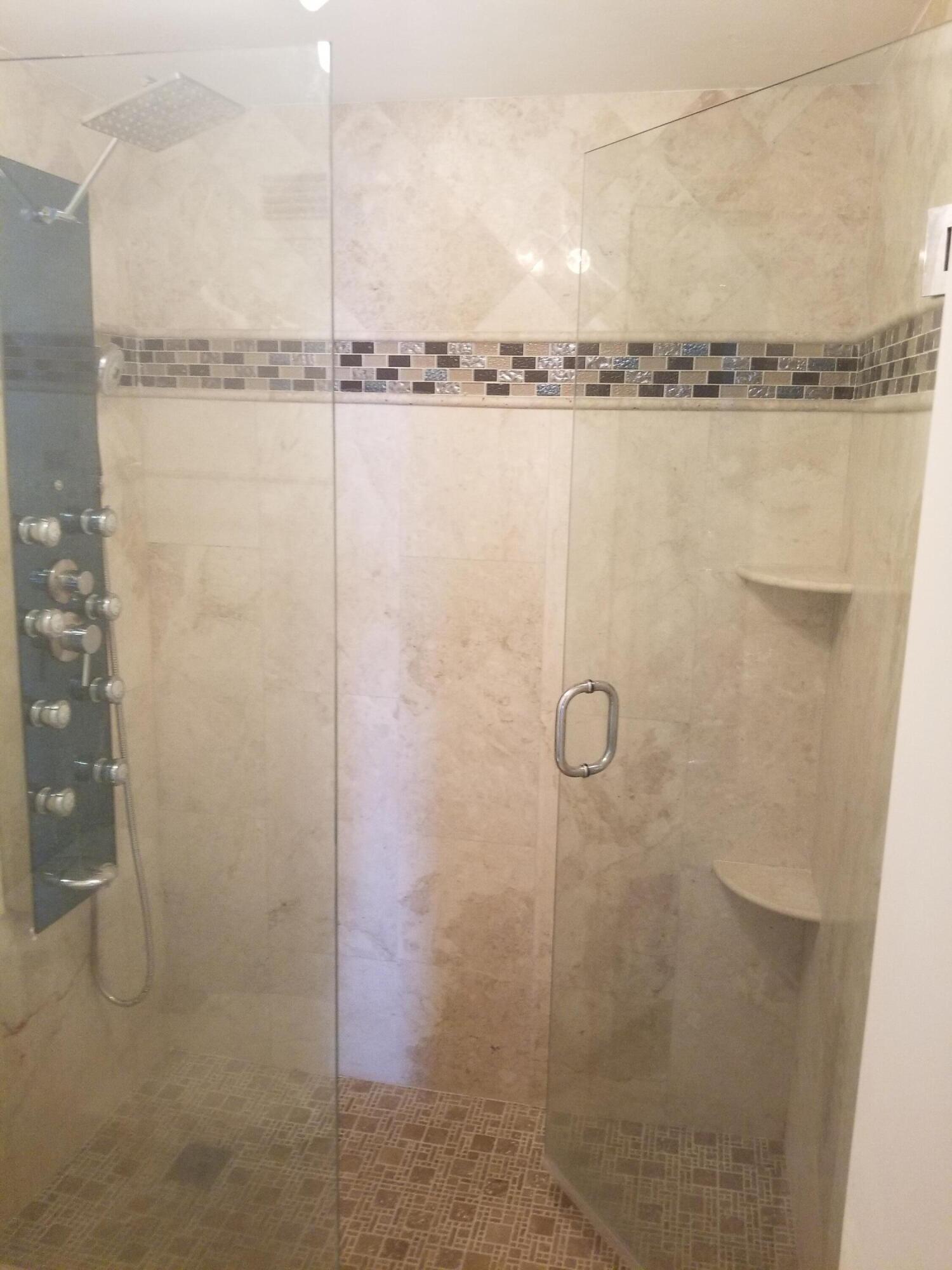 100 Lincoln Road 1524 Property Photo 8