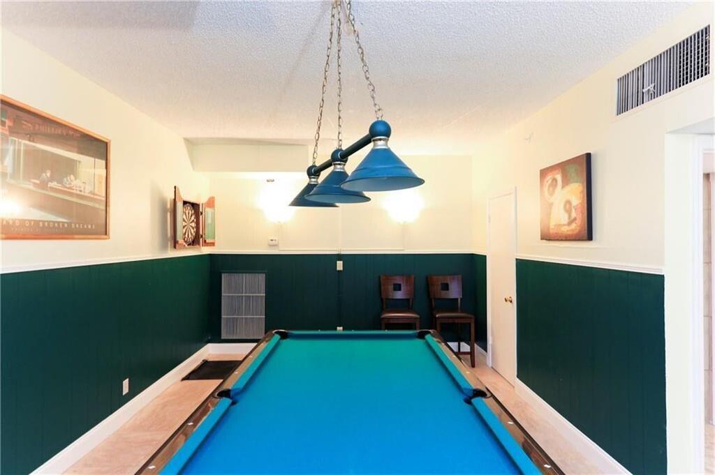 1505 N Riverside Drive 1002 Property Photo 13