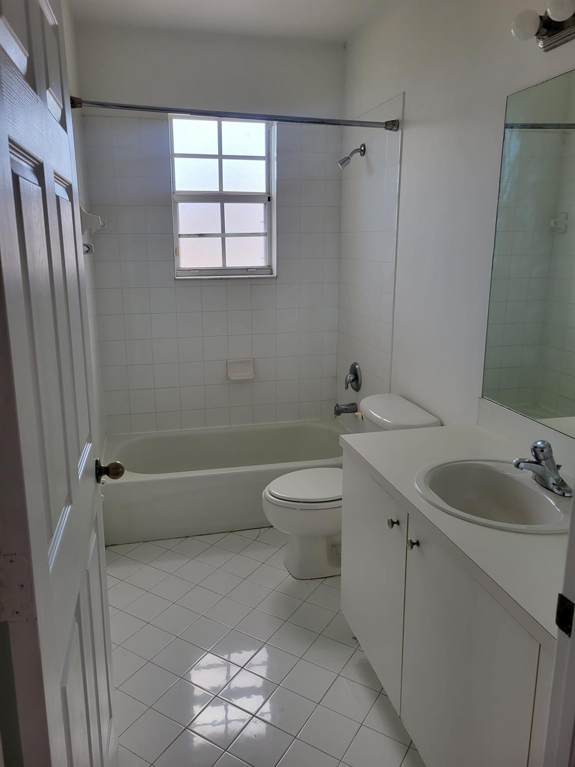 1570 Ne 33 Road 201 Property Photo 28