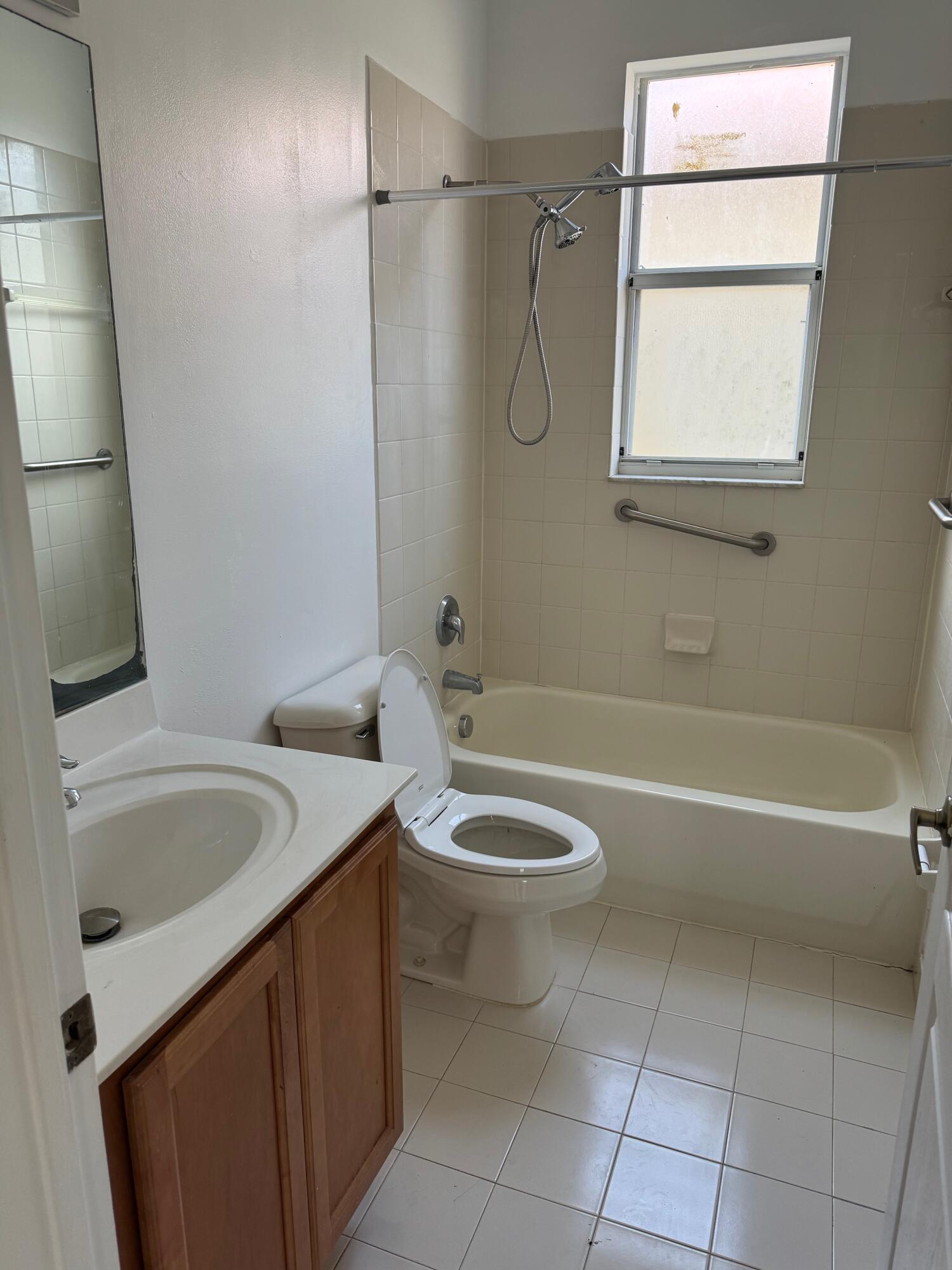 3977 Ne 11th Drive Property Photo 10