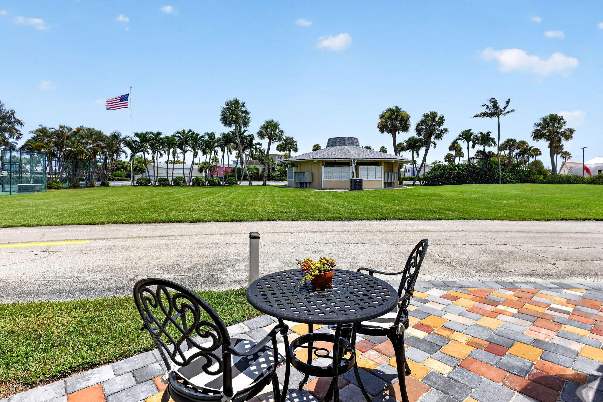 10725 S Ocean Drive 463 Property Photo 11