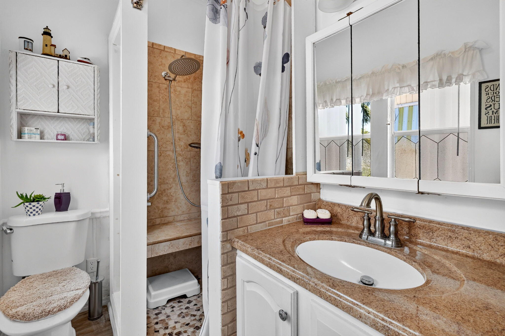 10725 S Ocean Drive 463 Property Photo 24