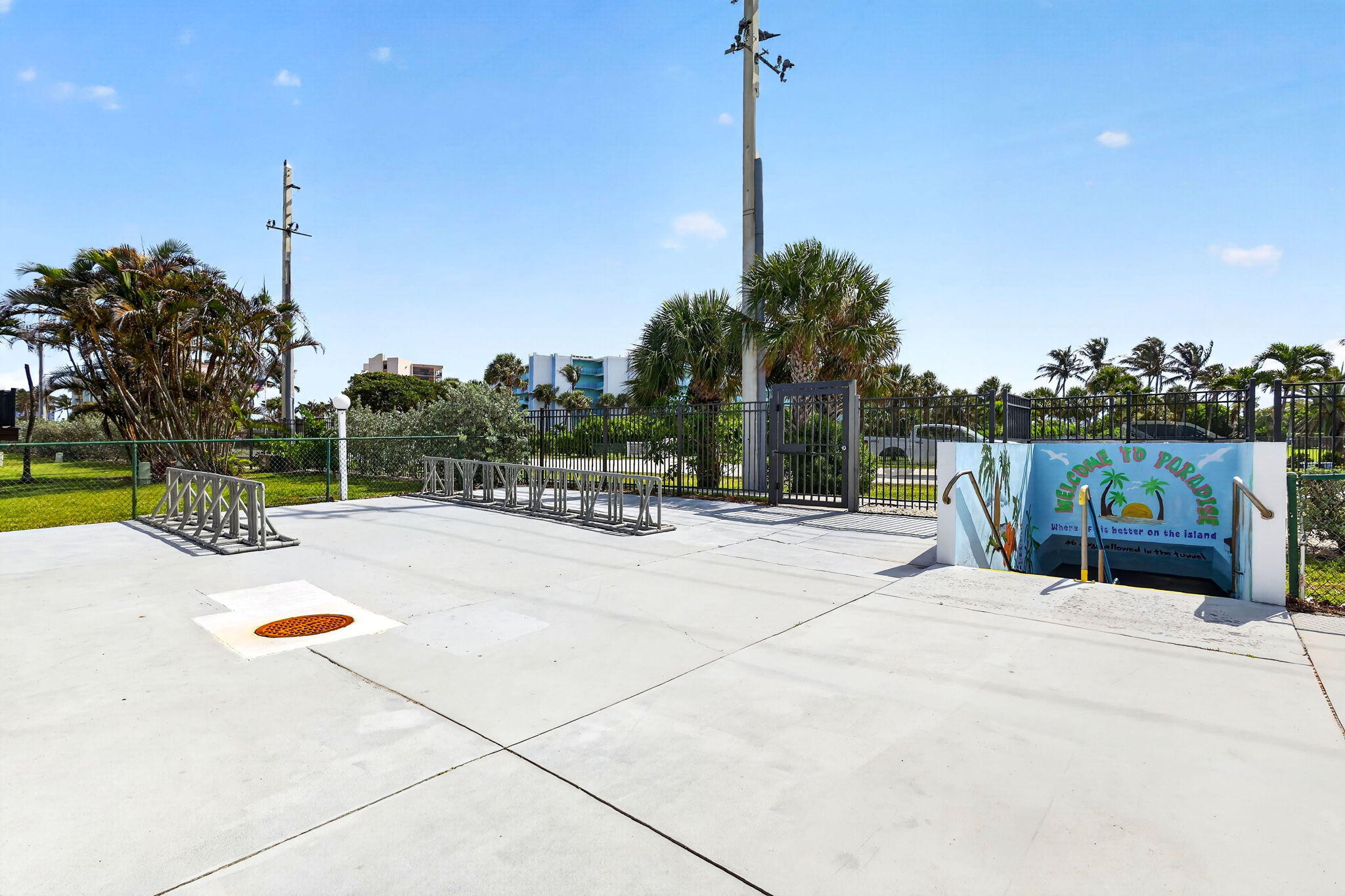 10725 S Ocean Drive 463 Property Photo 31