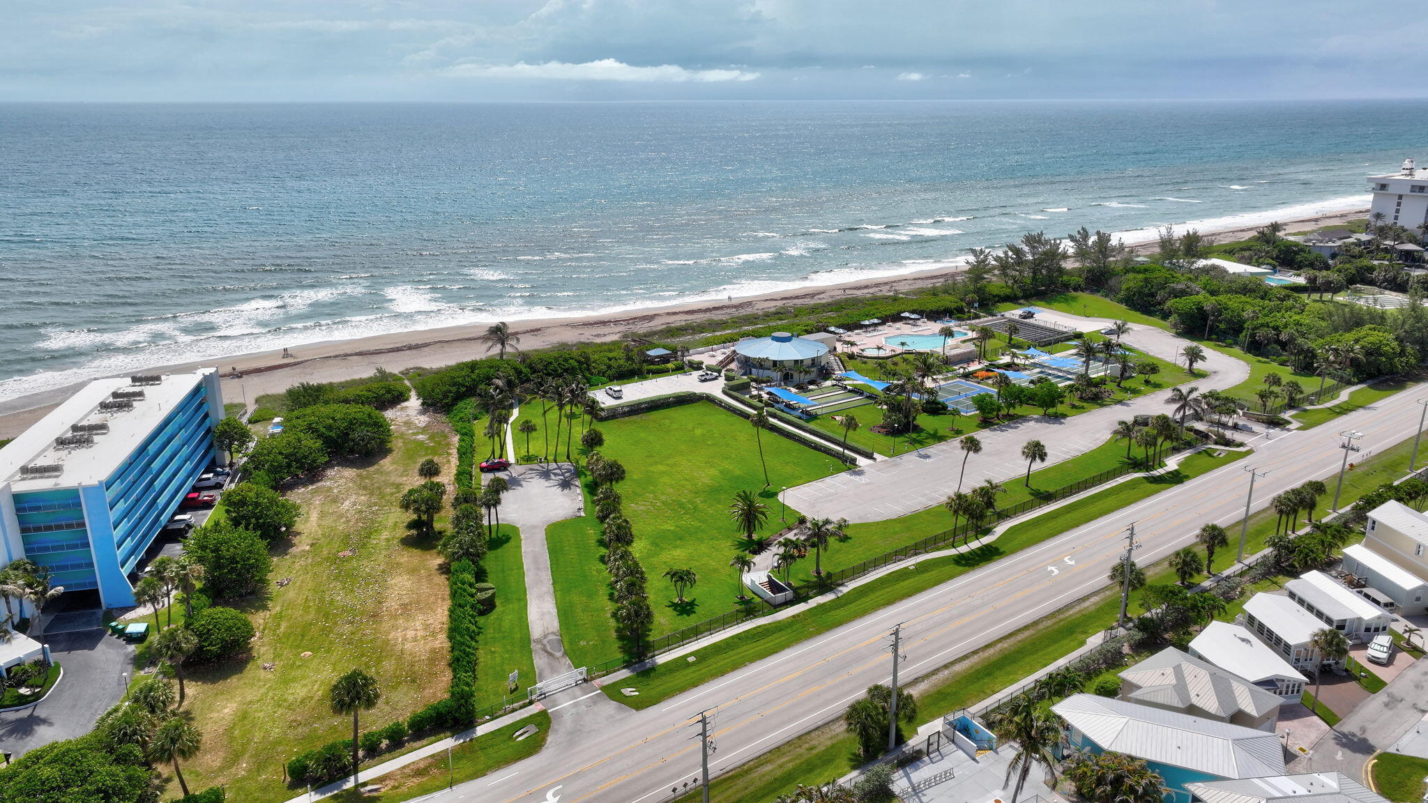 10725 S Ocean Drive 463 Property Photo 48