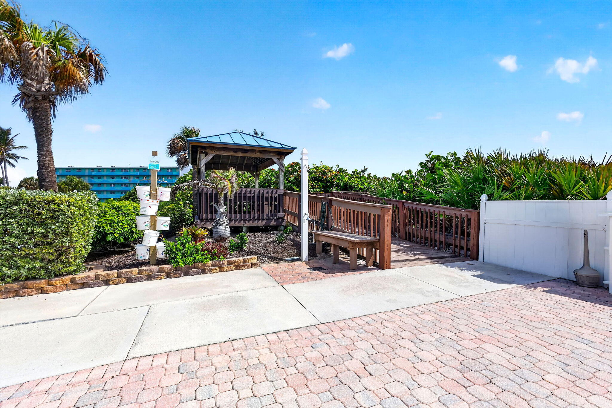 10725 S Ocean Drive 463 Property Photo 51