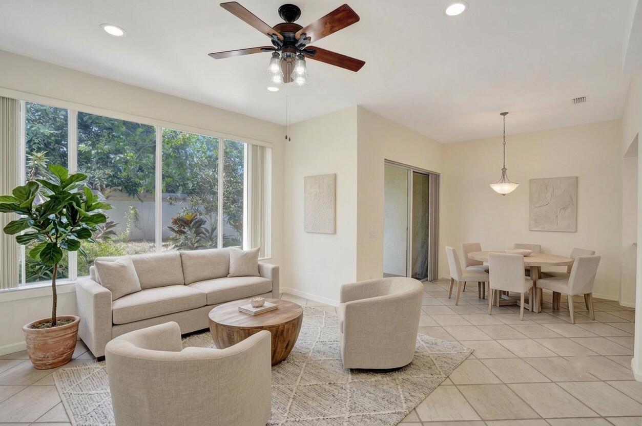 6379 Bella Circle W 606 Property Photo 27