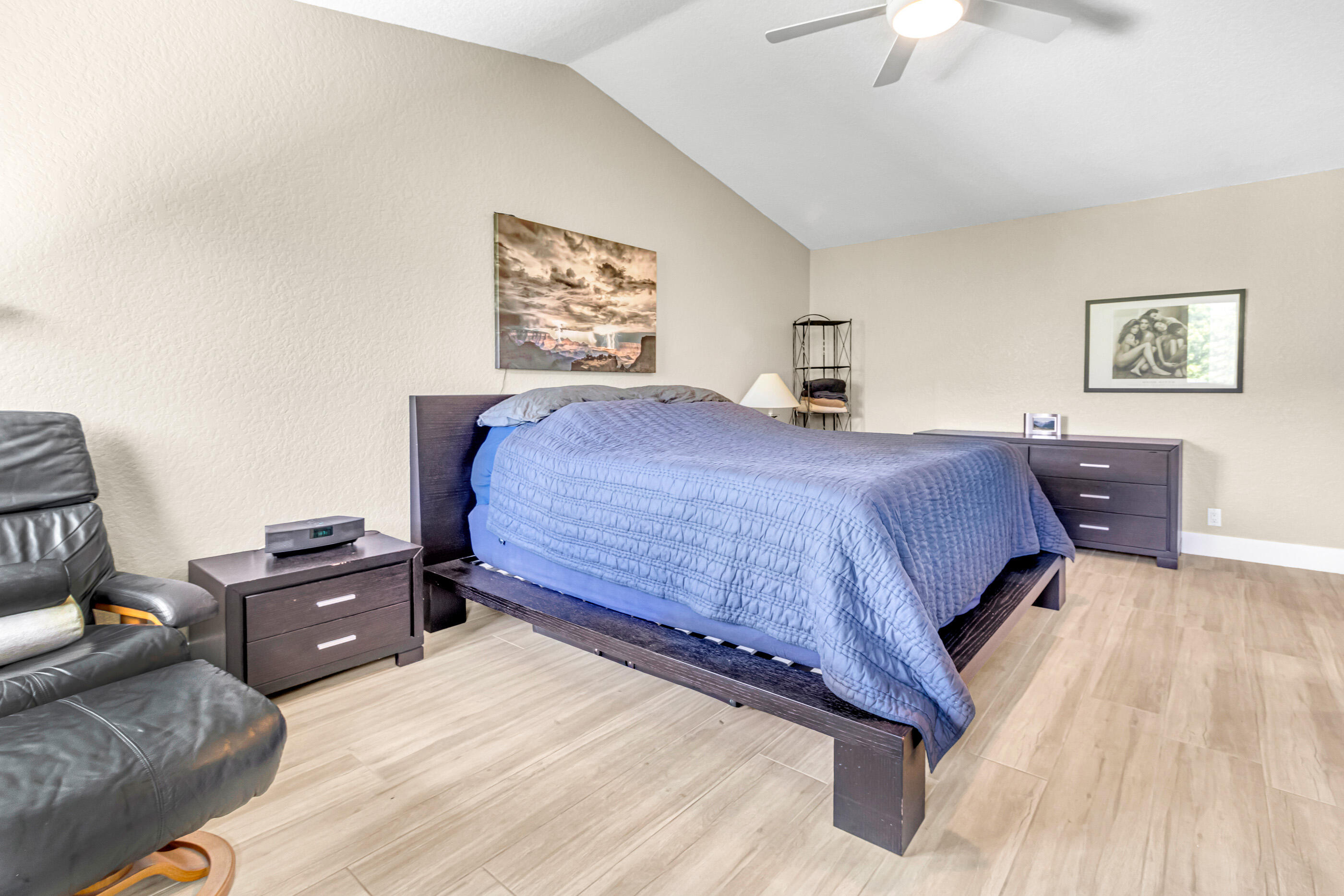 5428 Pointe Villa Drive E Property Photo 23